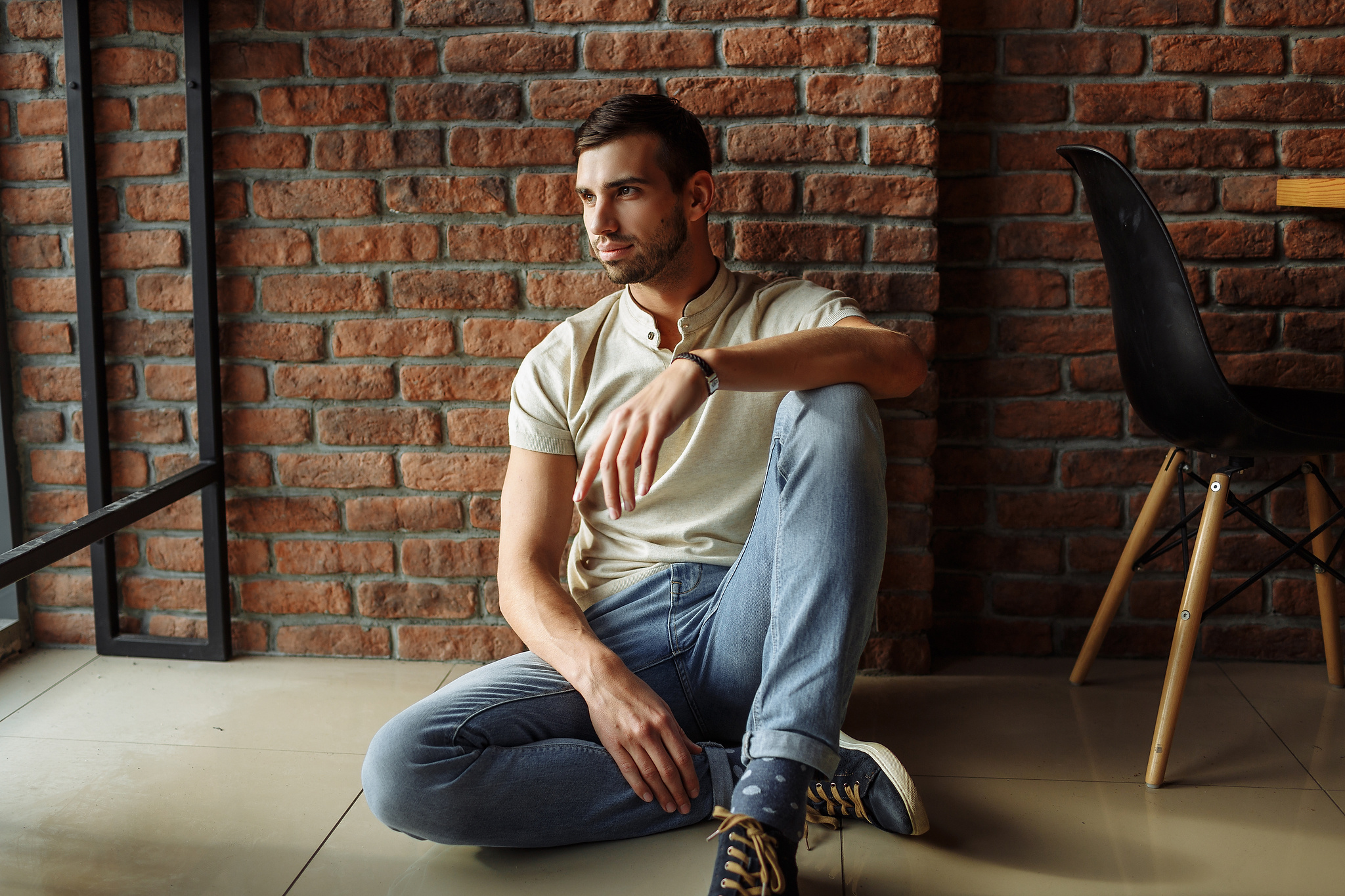 Маша и Женя. Два квадратных метра кофейни. Фотограф Антон Никандров