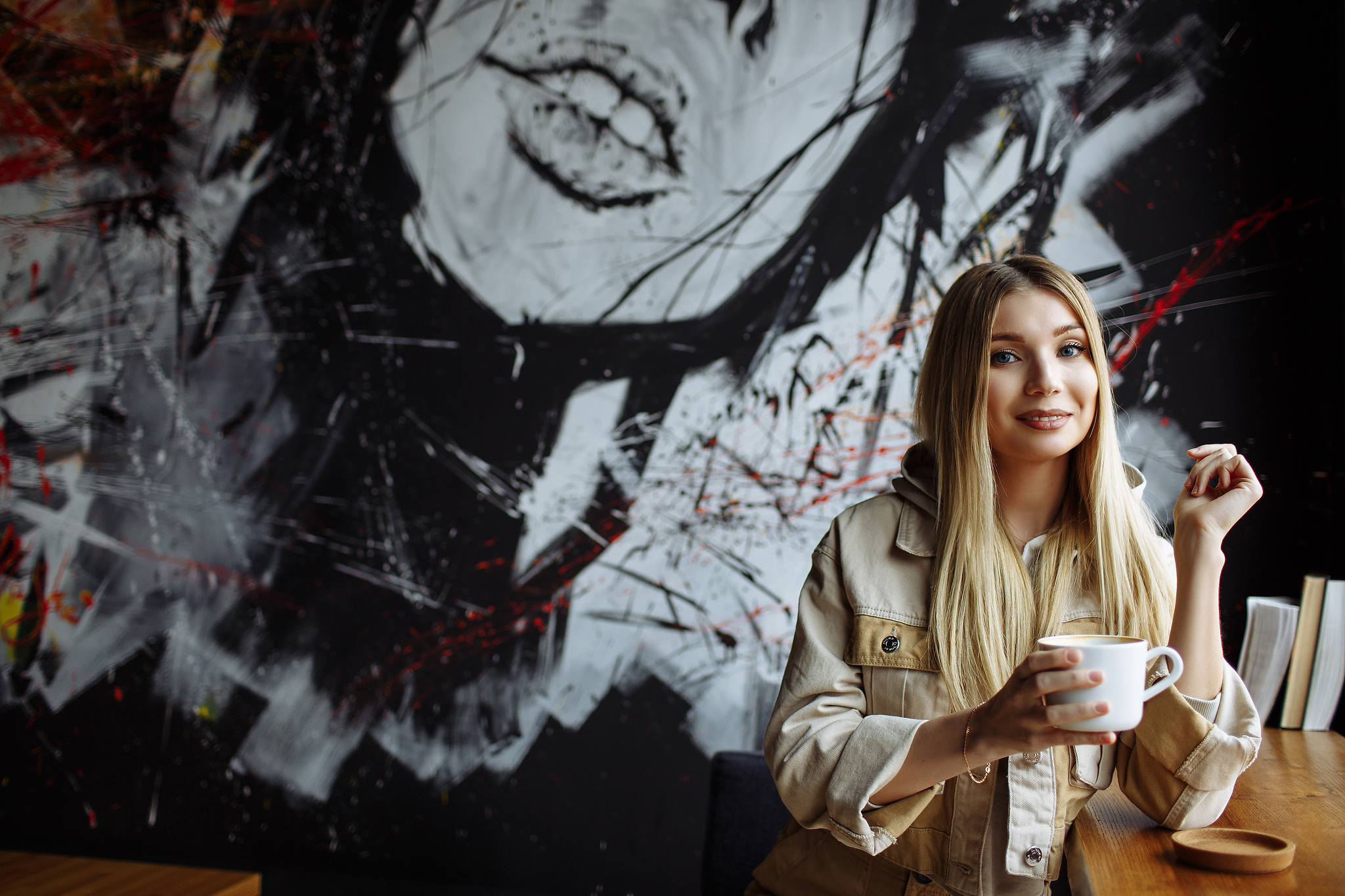 Маша и Женя. Два квадратных метра кофейни. Фотограф Антон Никандров