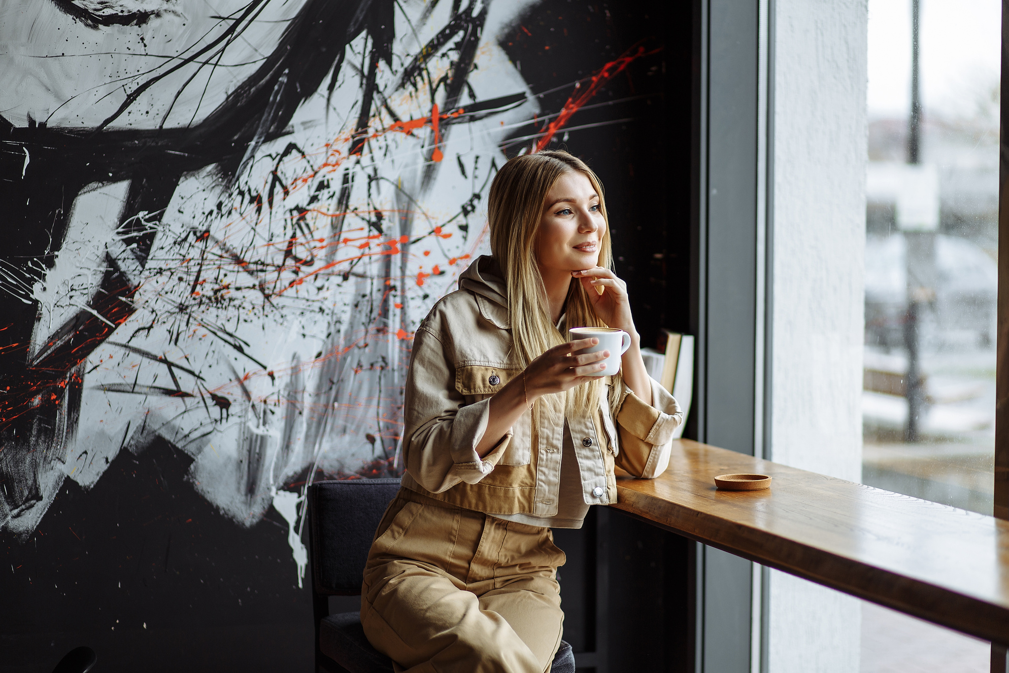 Маша и Женя. Два квадратных метра кофейни. Фотограф Антон Никандров