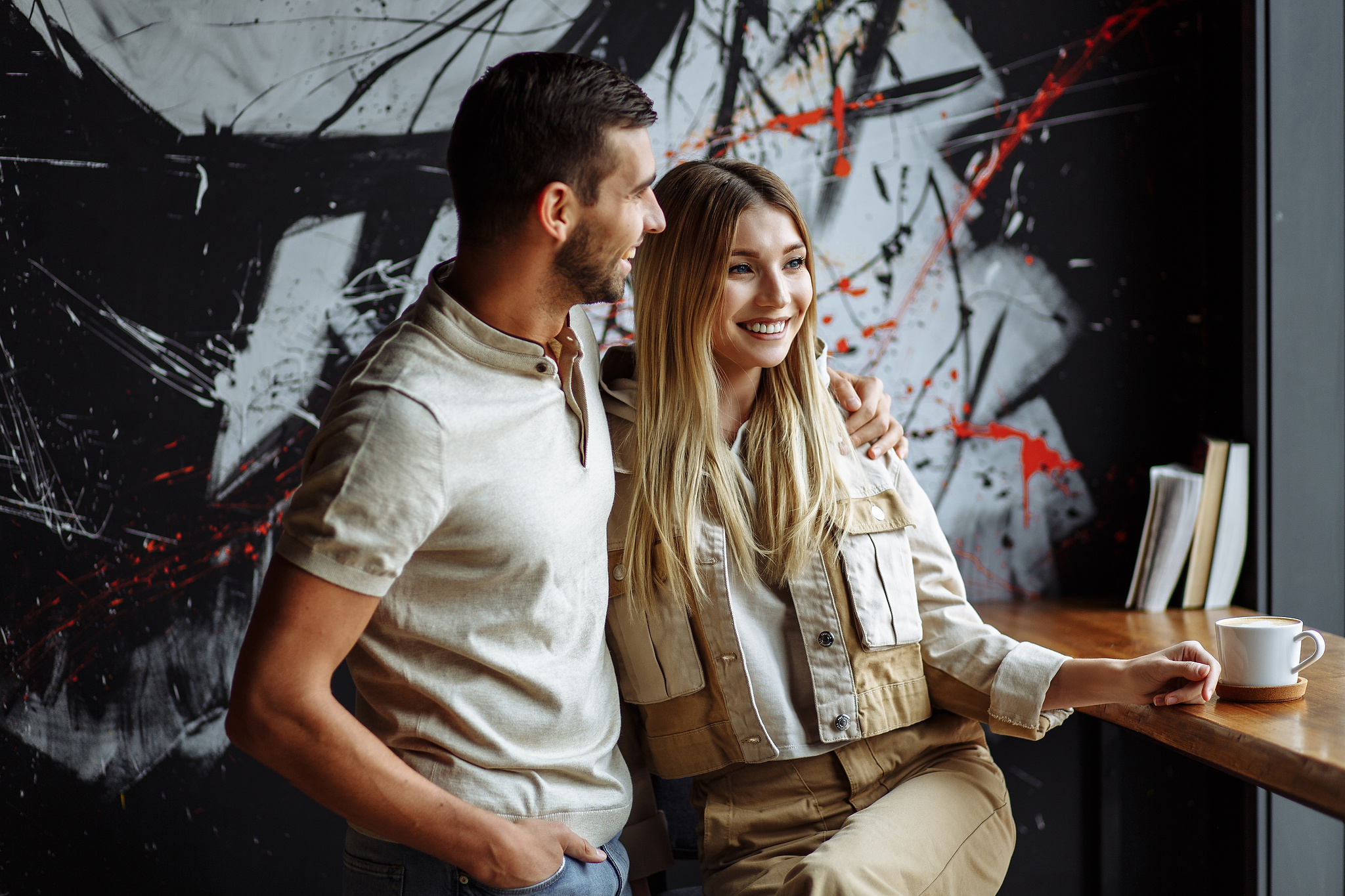 Маша и Женя. Два квадратных метра кофейни. Фотограф Антон Никандров