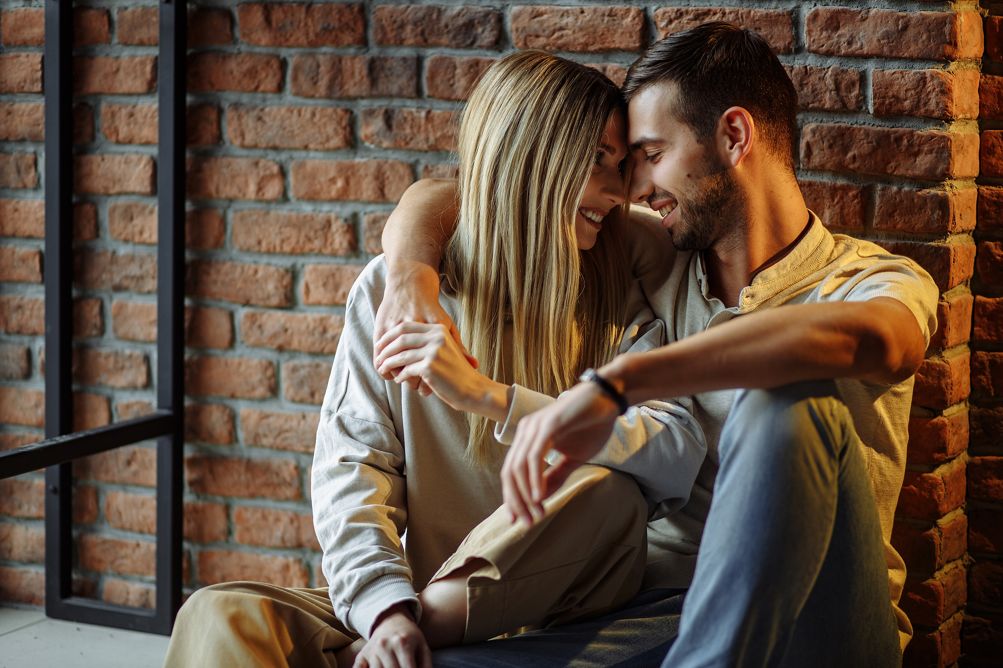 Маша и Женя. Два квадратных метра кофейни. Фотограф Антон Никандров