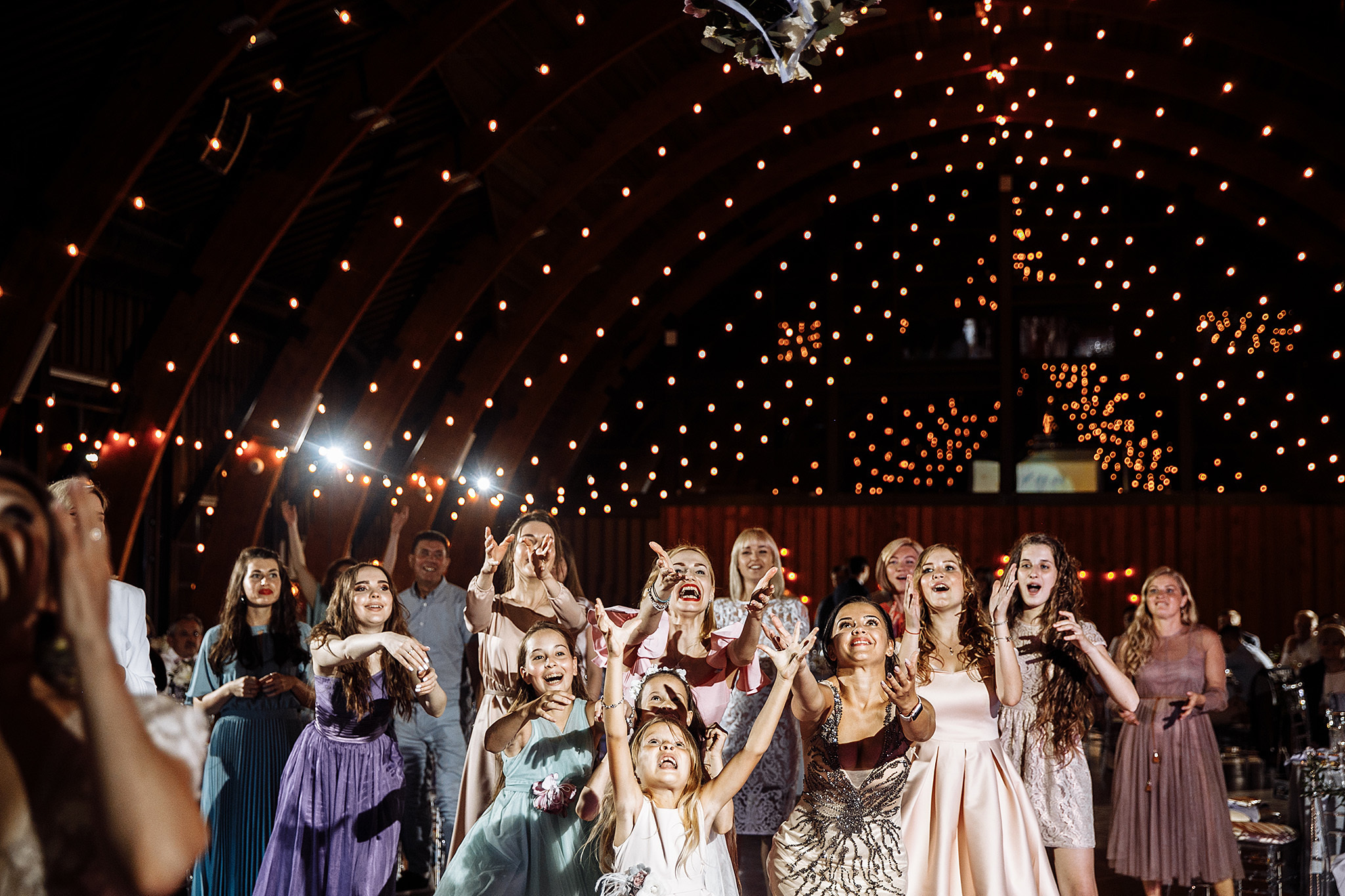 Невеста была прекрасная, погода была ужасная. Фотограф Игорь Цаплин