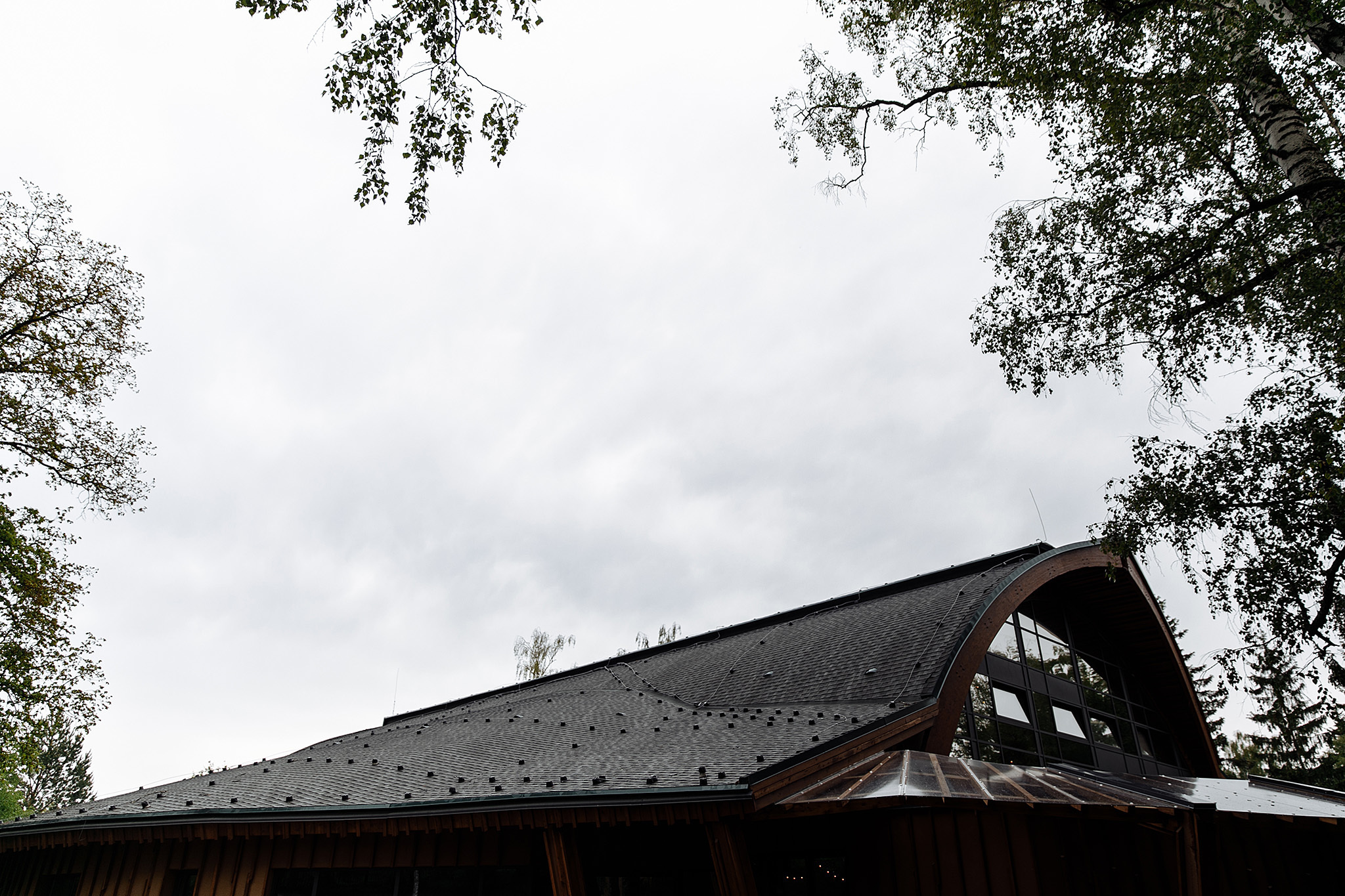 Невеста была прекрасная, погода была ужасная. Фотограф Игорь Цаплин