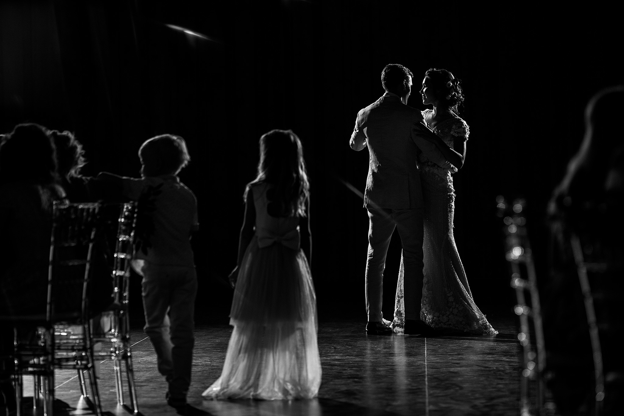 Невеста была прекрасная, погода была ужасная. Фотограф Игорь Цаплин