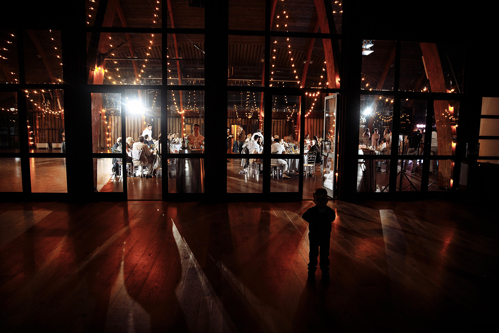 Невеста была прекрасная, погода была ужасная. Фотограф Игорь Цаплин