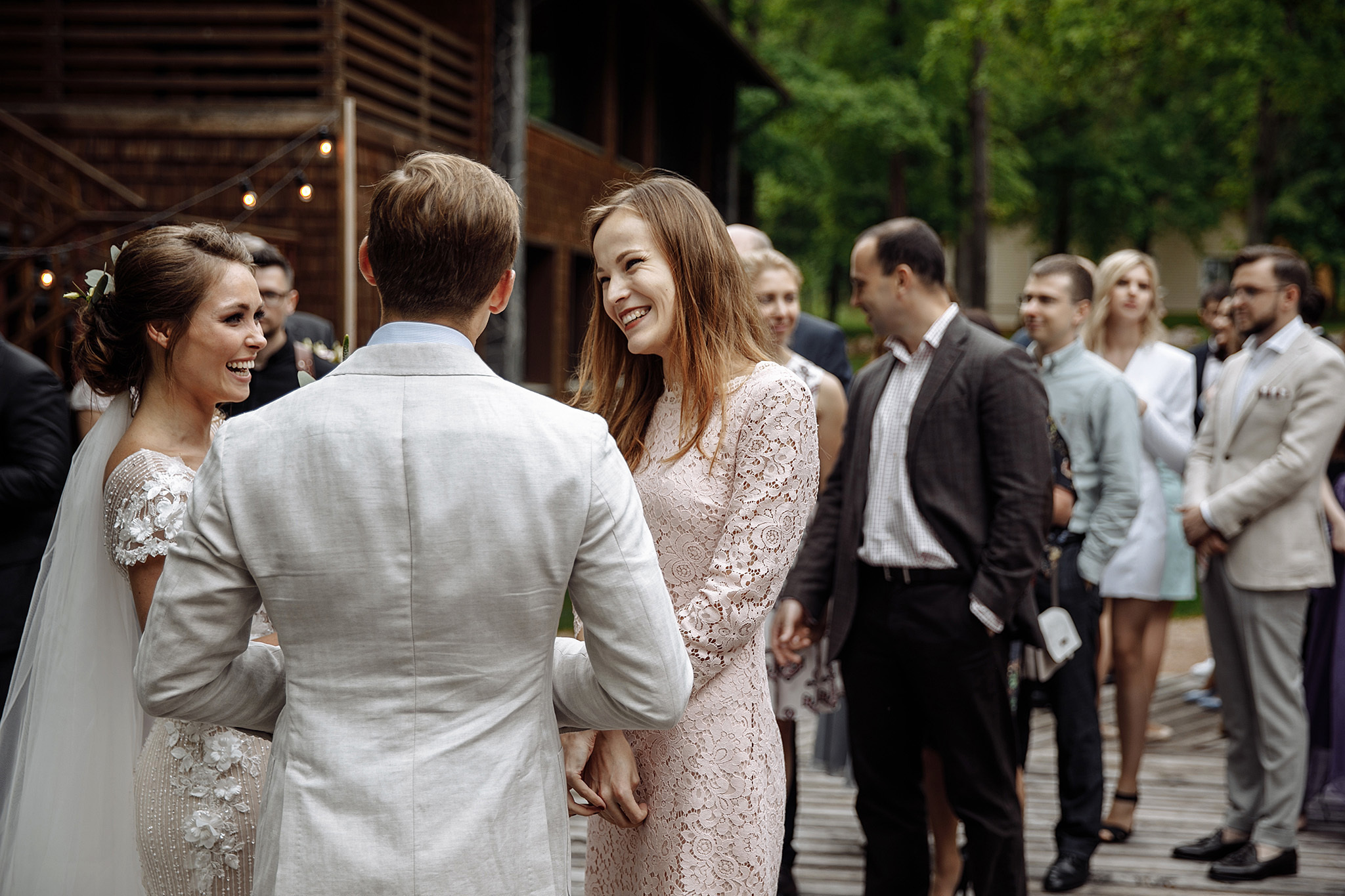 Невеста была прекрасная, погода была ужасная. Фотограф Игорь Цаплин
