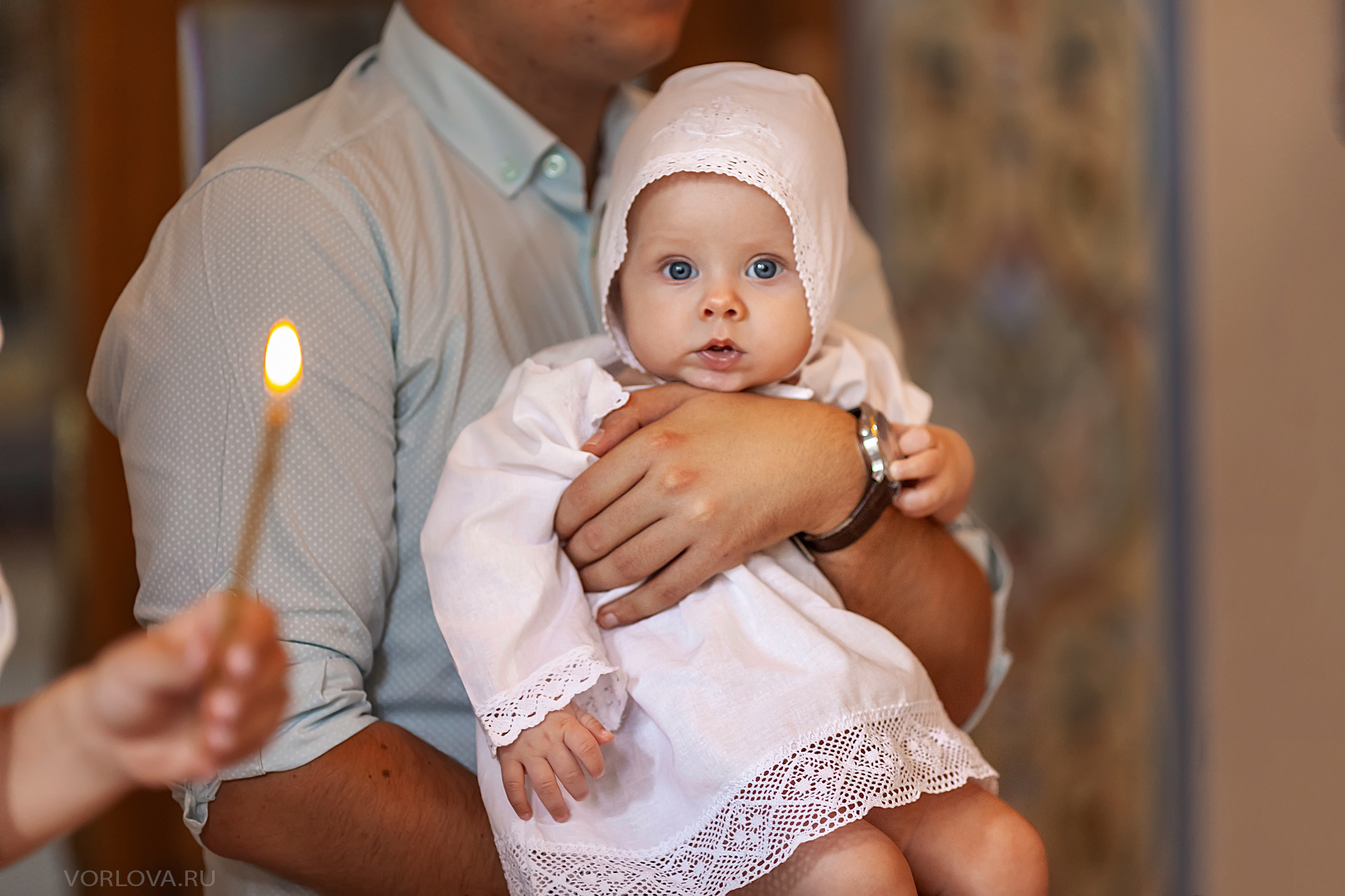 Фотосъемка крещения  в храме Рождества Пресвятой Богородицы в Крылатск. Детский и семейный фотограф в Москве Вера Орлова