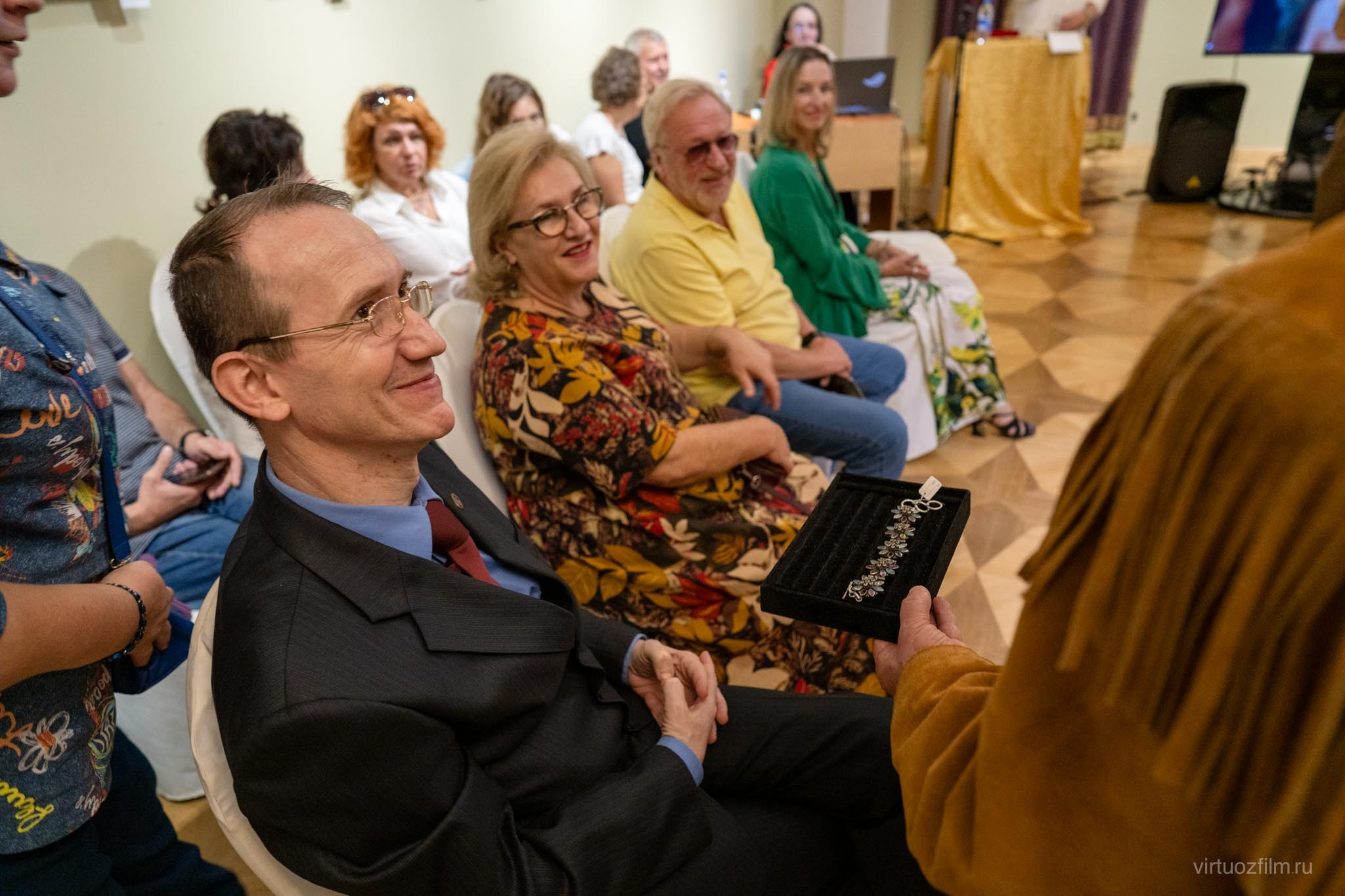 Съёмка творческой встречи с Андрэ Роллана