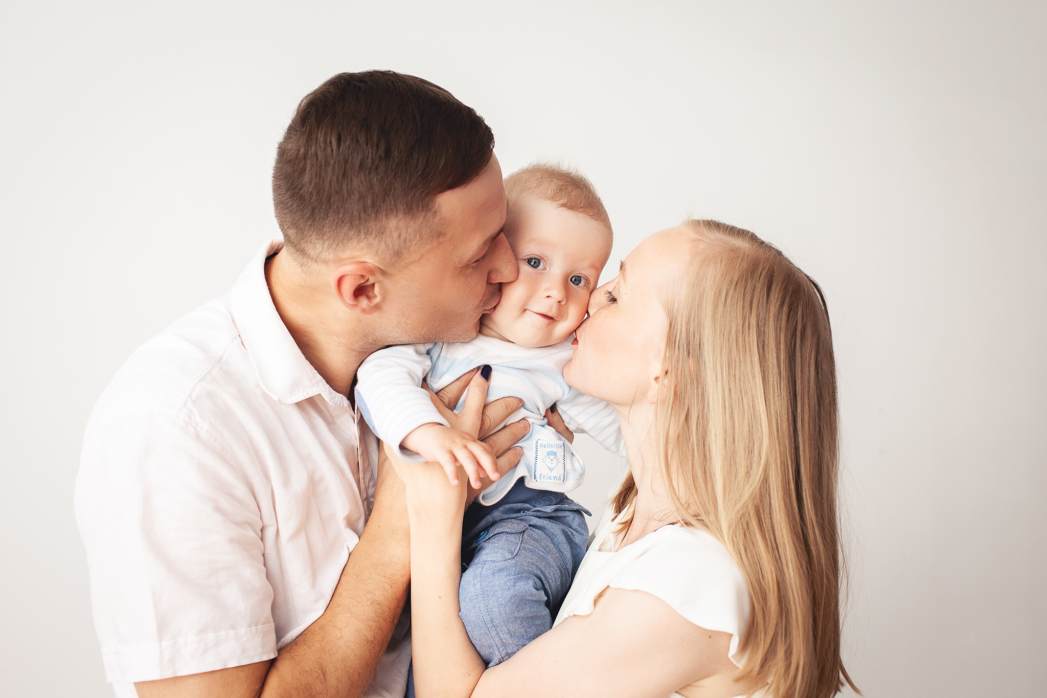 В этой статье я расскажу как проходит фотосъёмка малыша 6 месяцев. Детский фотограф в Самаре