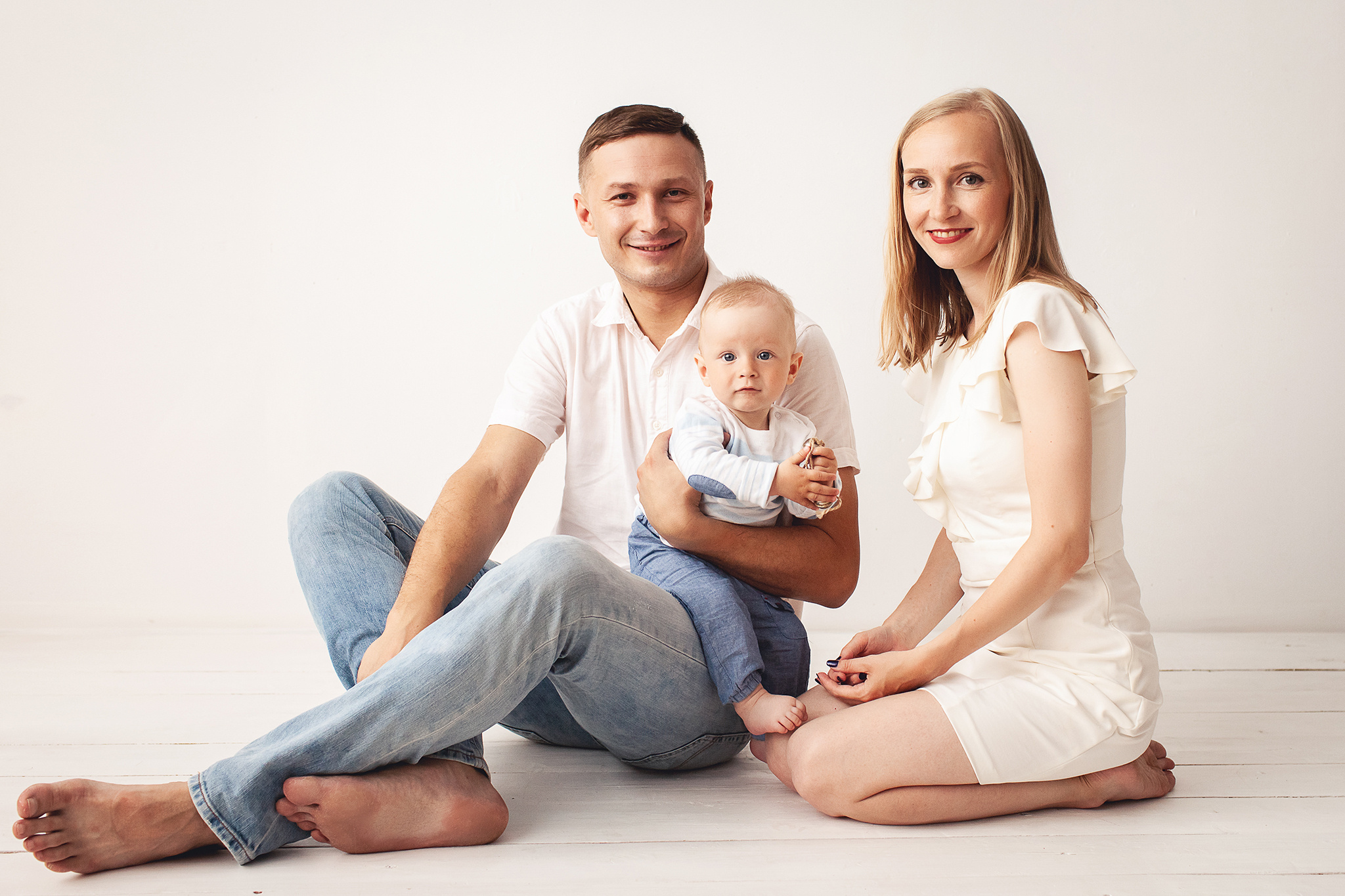 В этой статье я расскажу как проходит фотосъёмка малыша 6 месяцев. Детский фотограф в Самаре