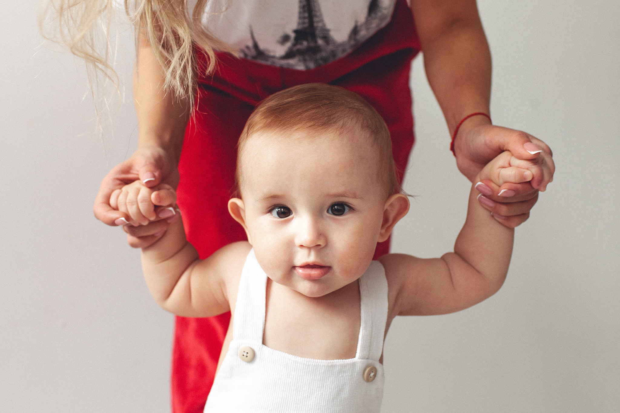 Фотосессия На одном квадратном метре и одной табуретке. Детский фотограф в Самаре