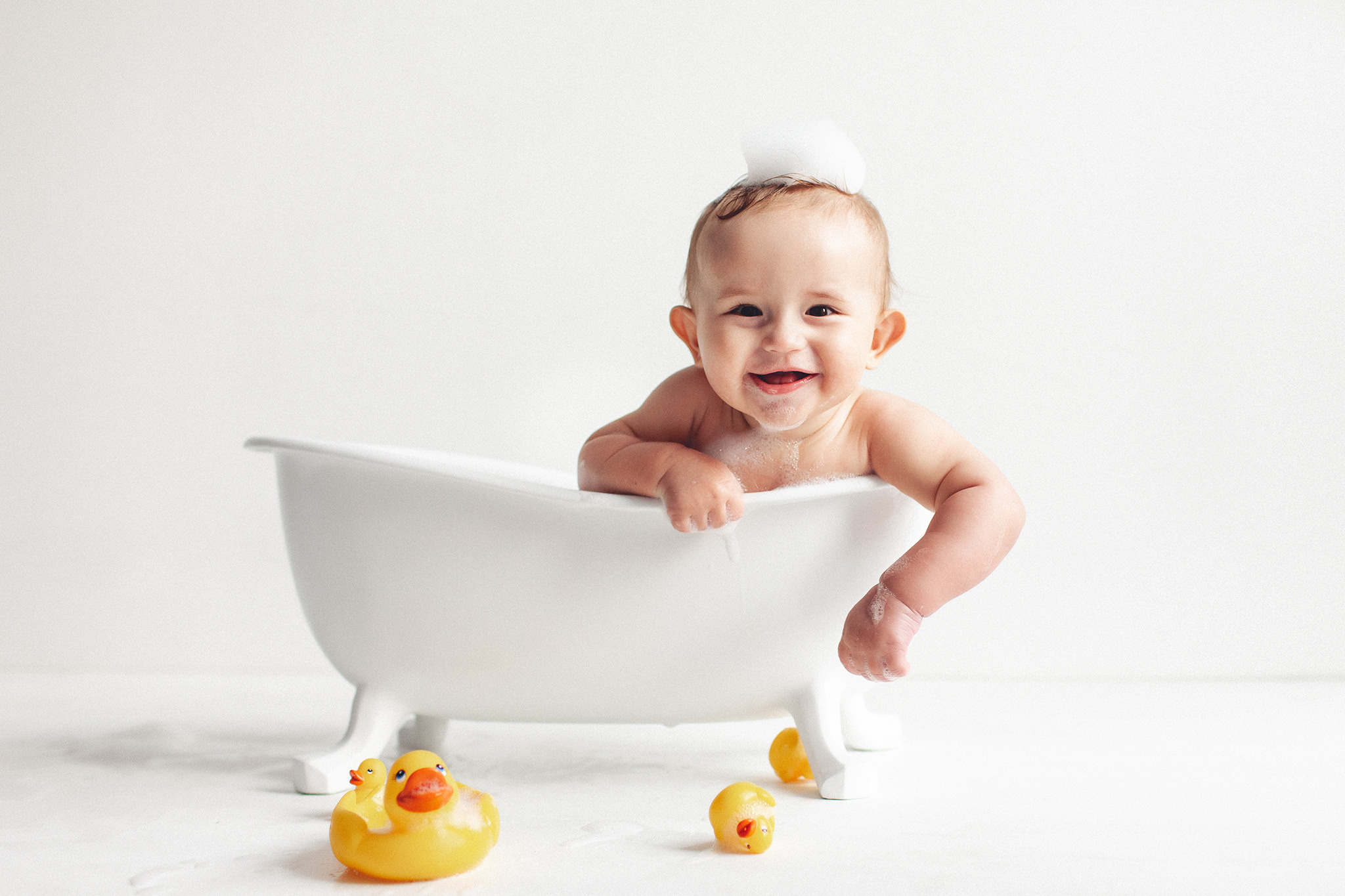 Фотосессия На одном квадратном метре и одной табуретке. Детский фотограф в Самаре