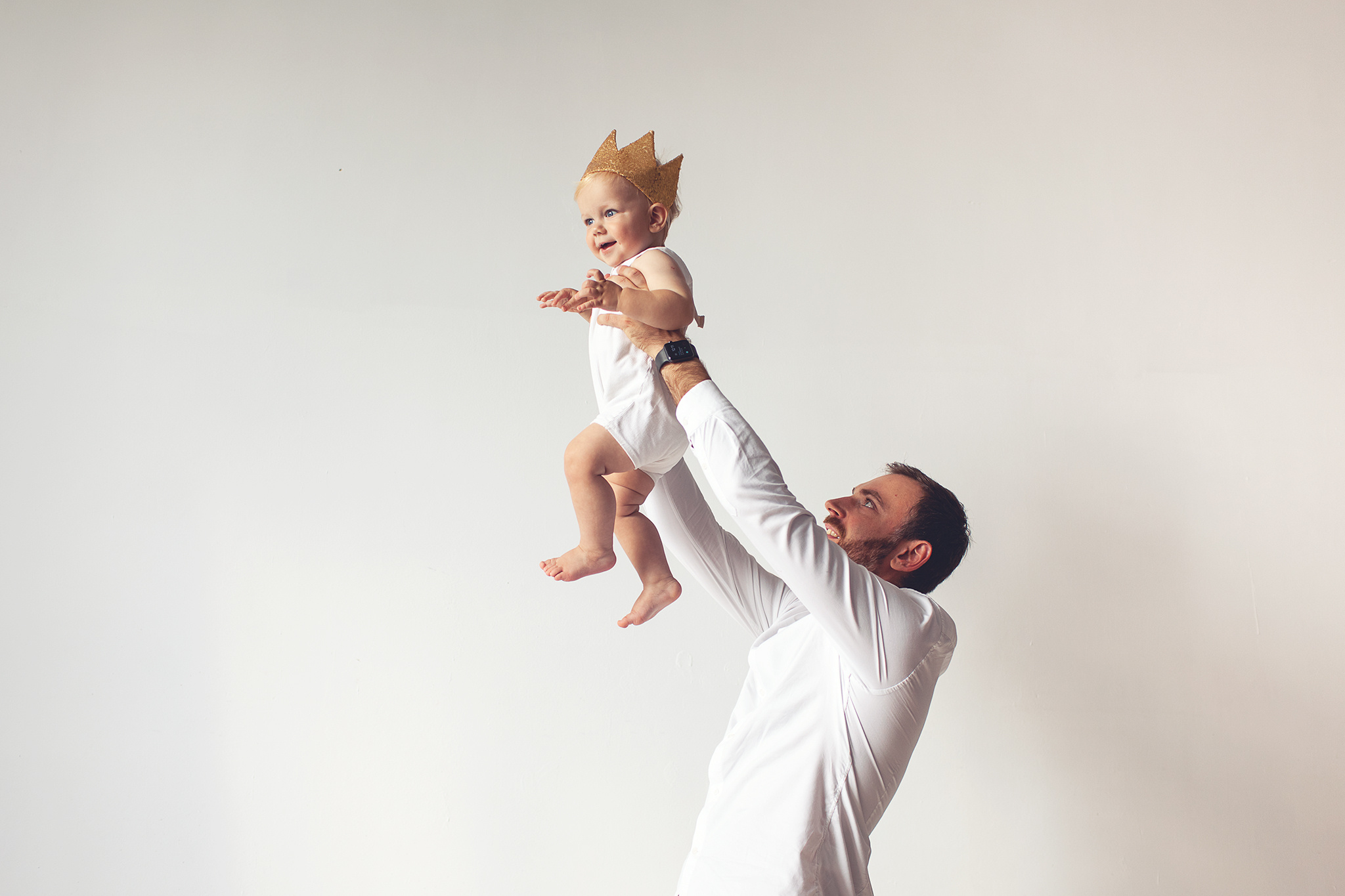 Когда тебя зовут Лев🦁, то и первый День рождения соответствующий🔥⠀Весь. Детский фотограф в Самаре