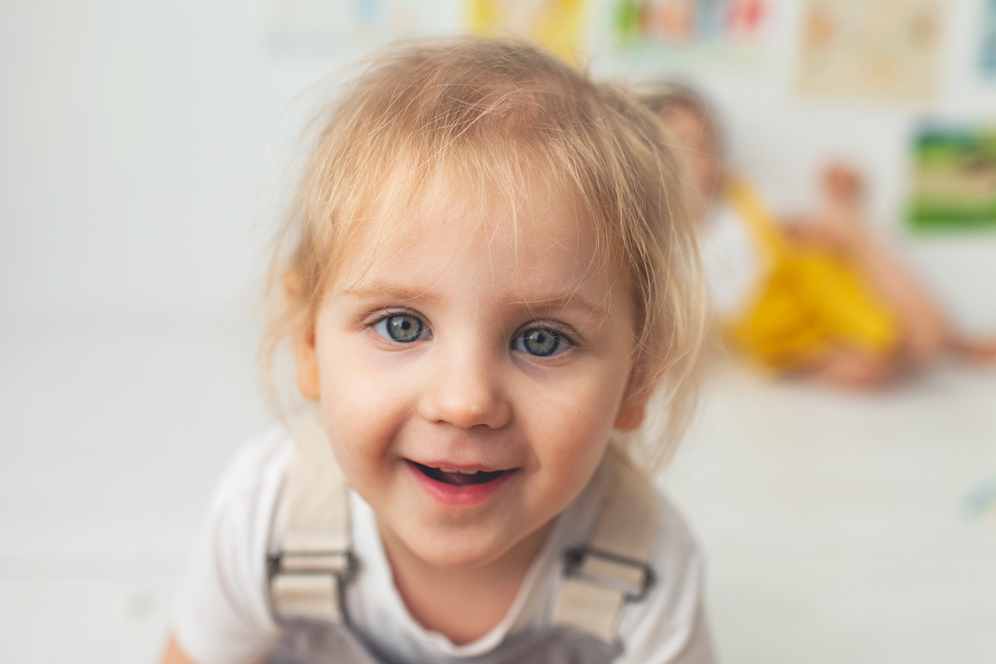 Эти рисунки принесла мама Маши и Сони. Часть из них нарисована старшен. Детский фотограф в Самаре