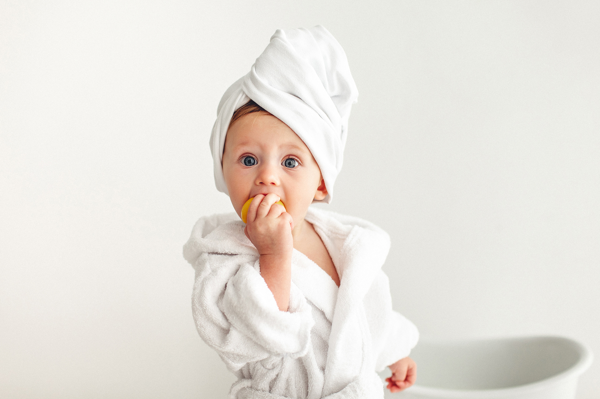 Цветочная ванна для Агаты. Детский фотограф в Самаре