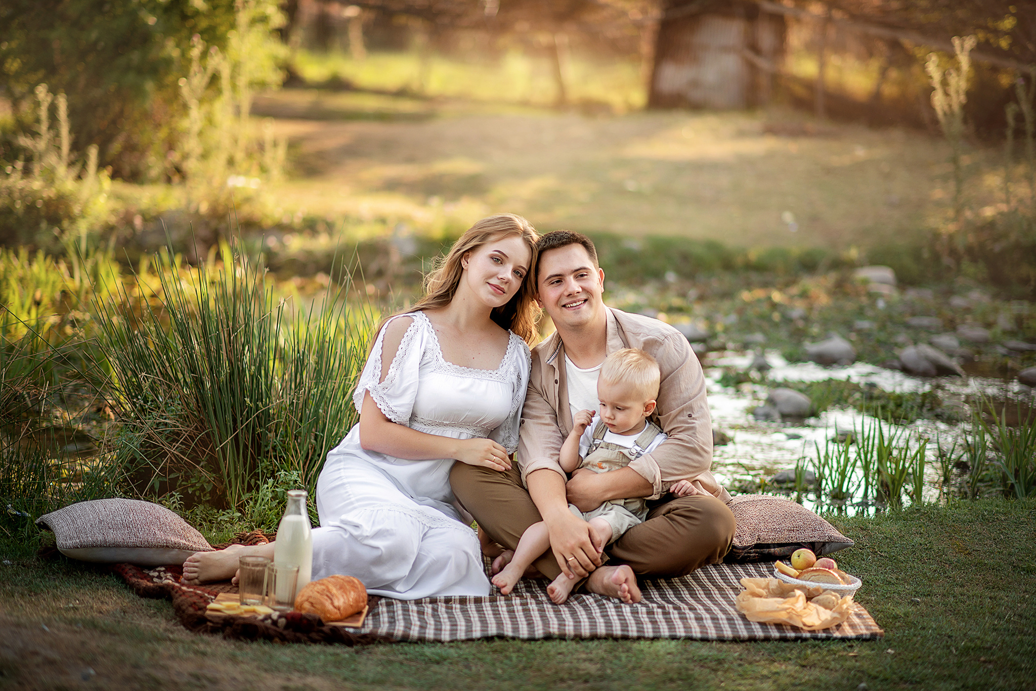 О нас. Творческая команда Ульяшевы, свадебная и семейная фотография. Кахахста