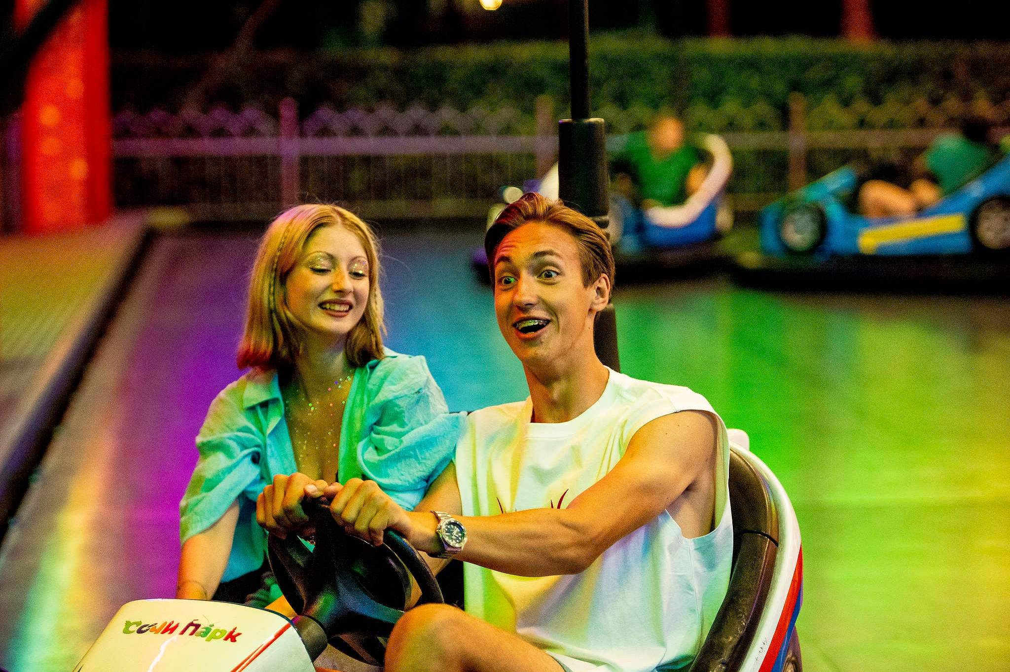 Советы по съемке ночных видов парка развлечений. Фотограф Михаил Мордасов, Сочи. Мероприятия, портреты, спорт, репортаж