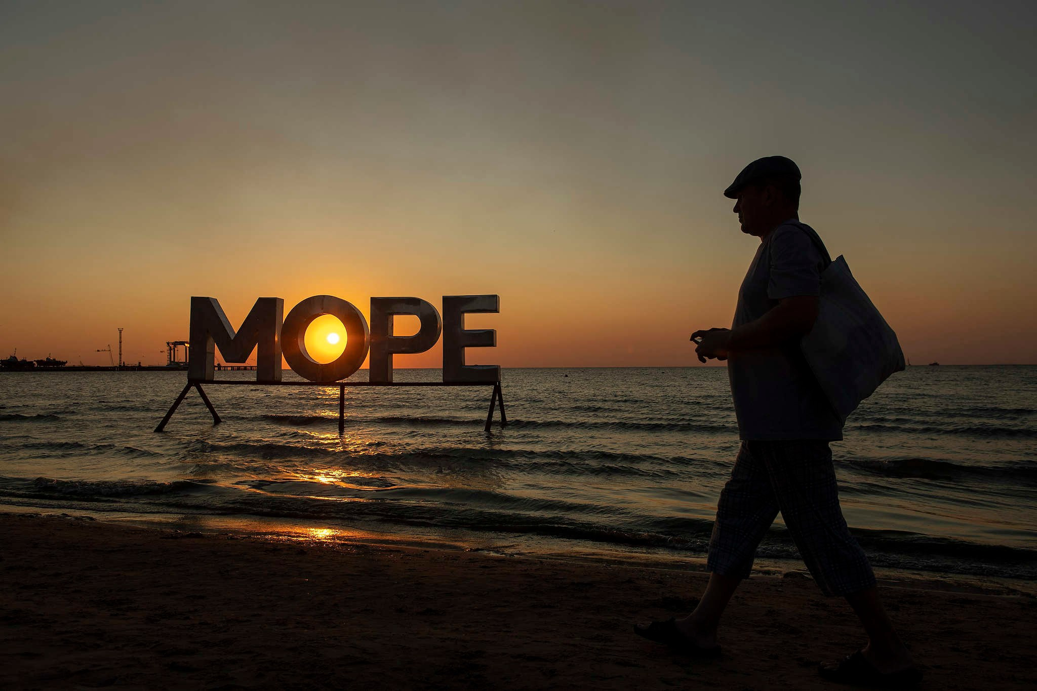 Роль текста в изображении. Фотограф Михаил Мордасов, Сочи. Мероприятия, портреты, спорт, репортаж