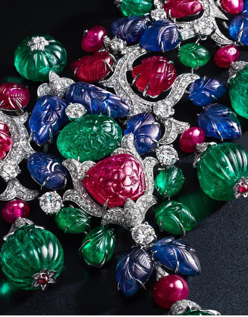 «Шехеразада» в творчестве Луи Картье. Ari. Guide in Saint-Petersburg and Faberge Museum
