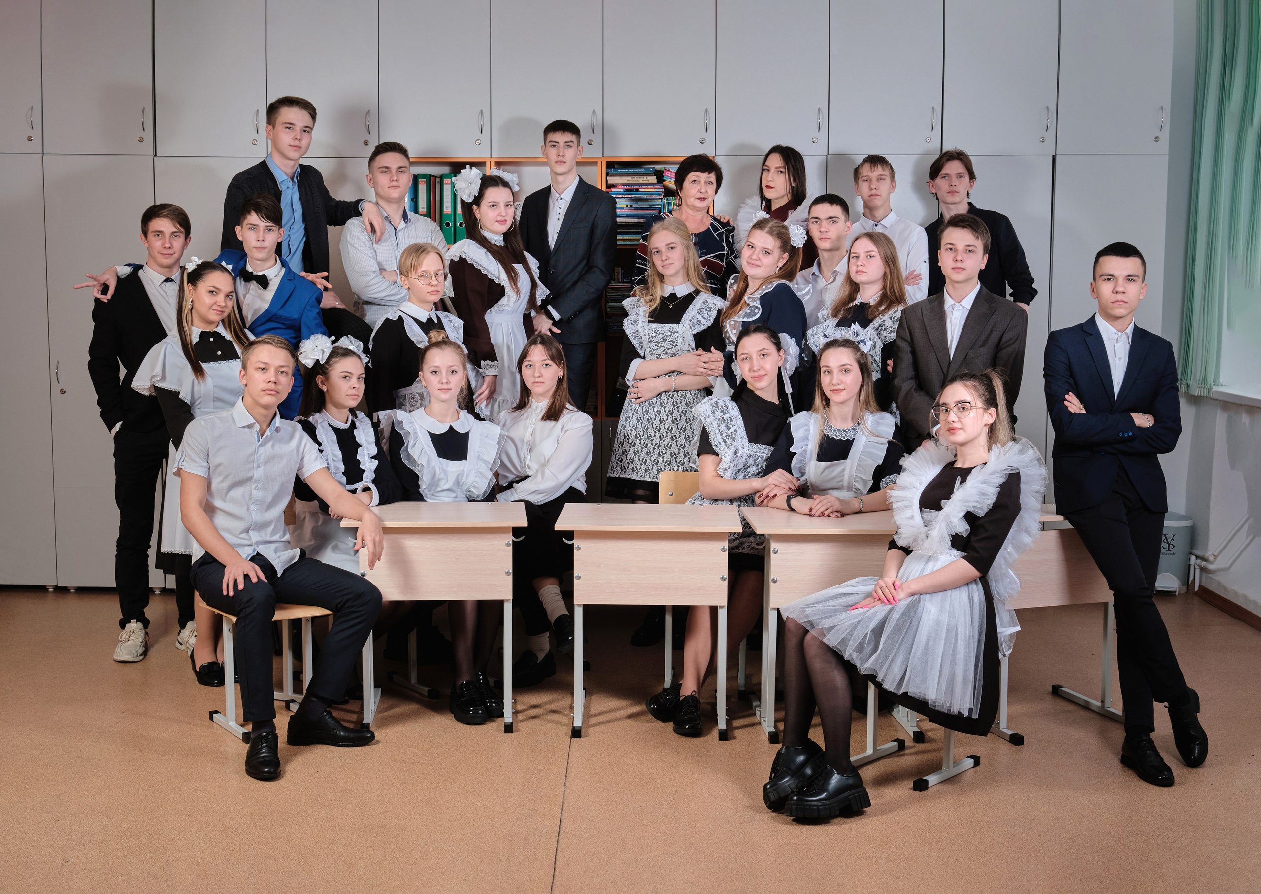 Школьные фотографии в Александровске-Сахалинском.