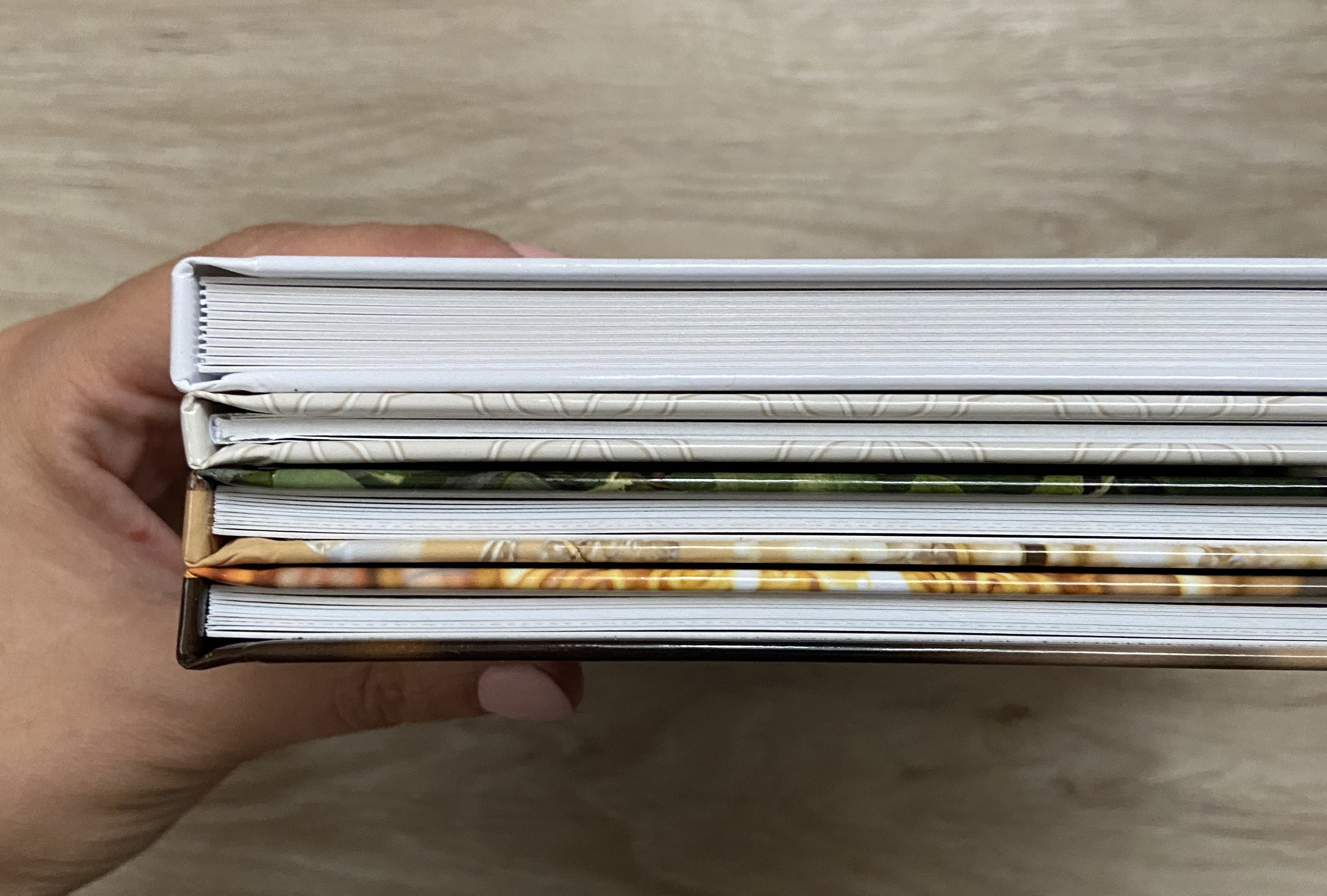 Сохраняйте самые важные воспоминания в виде Фотокниг. Фотограф на Крещение и Венчание в Туле, детский и семейный фотограф