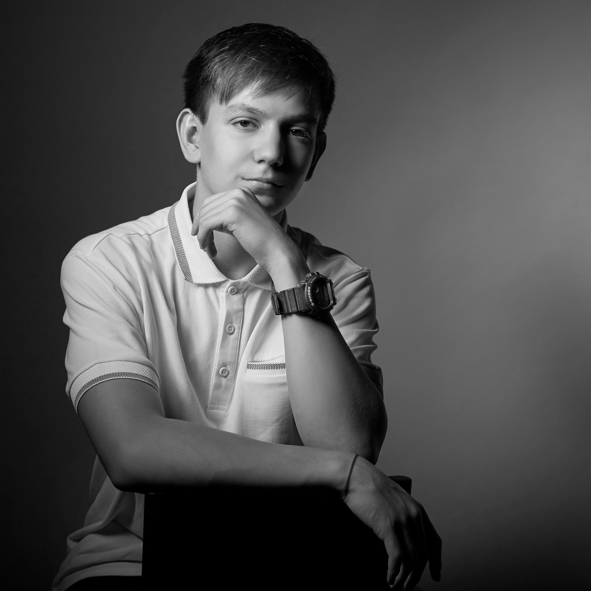 Выпускные альбомы в Ростове-на-Дону. Профессиональный фотограф в Ростове-на-Дону Станислав Бурдон