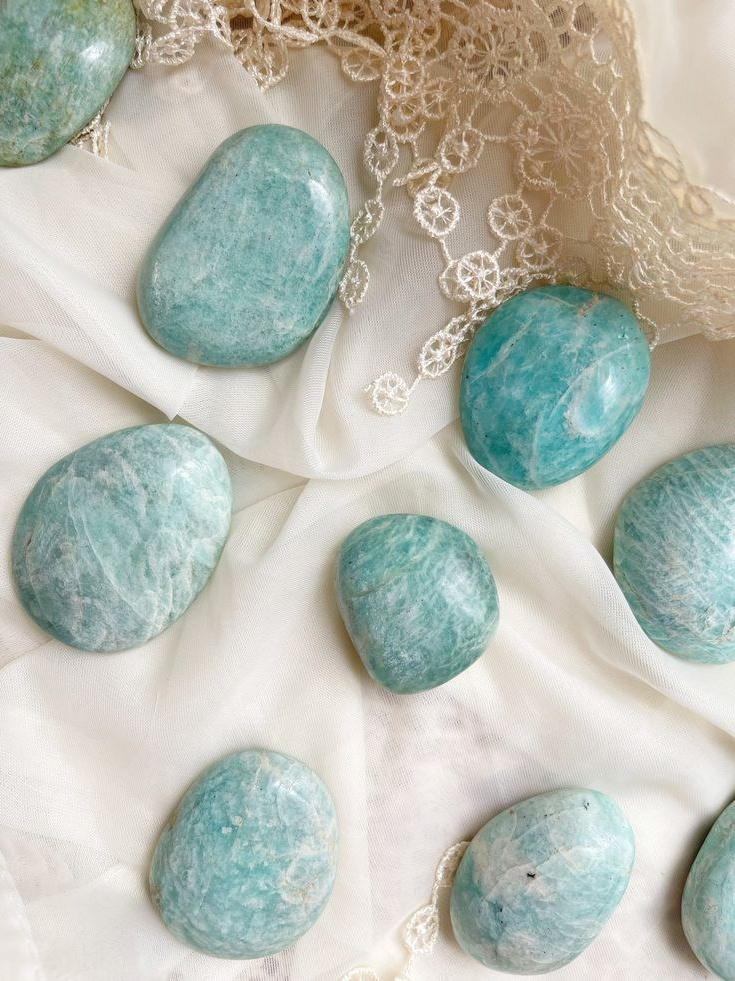 Амазонит. Marketillustration бесплатные открытки, пригласительные на день рождения, свадьбу, шаблоны для печати