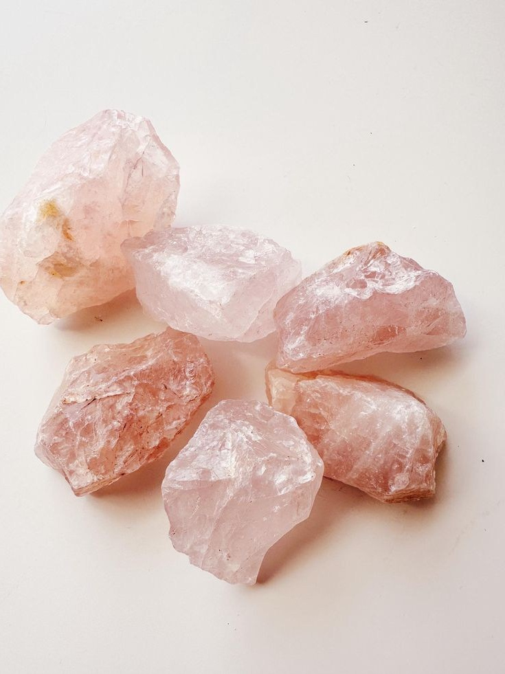 Розовый кварц. Marketillustration бесплатные открытки, пригласительные на день рождения, свадьбу, шаблоны для печати