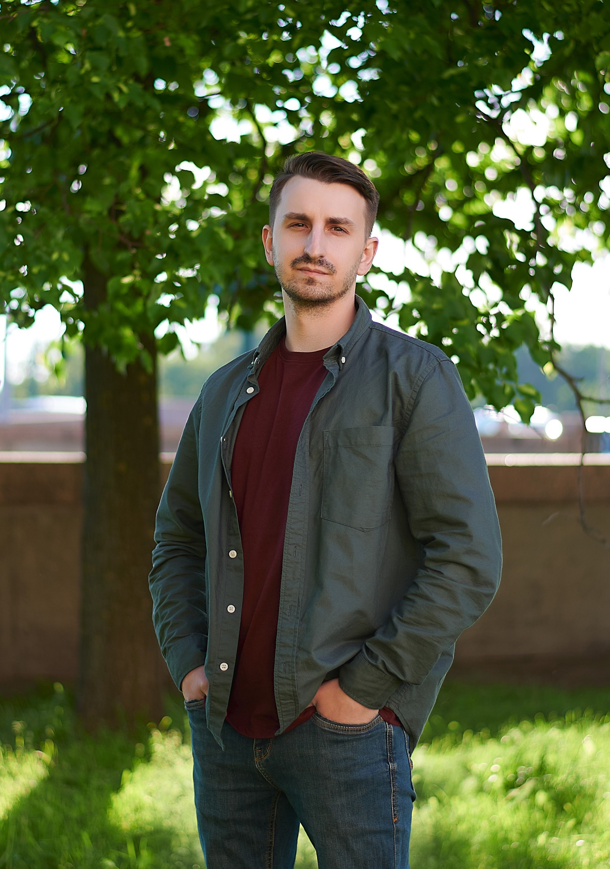 Контакты для связи с репортажным и портретным фотографом в Санкт-Петербурге