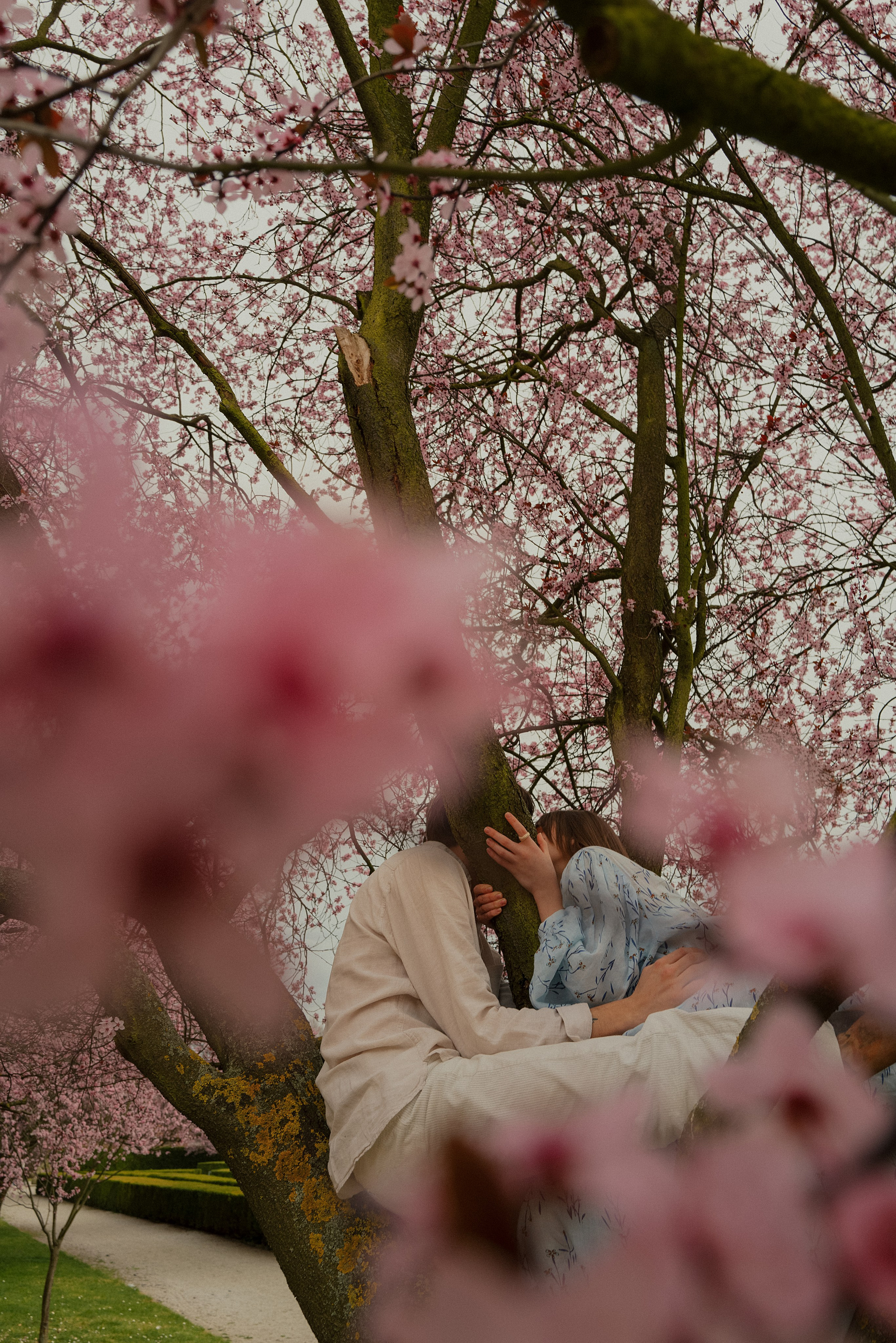 Услуги. Ксения Фролова — фотограф. Я снимаю людей как героев кино Kseniia Frolova — Photographer. I shoot people like movie characters