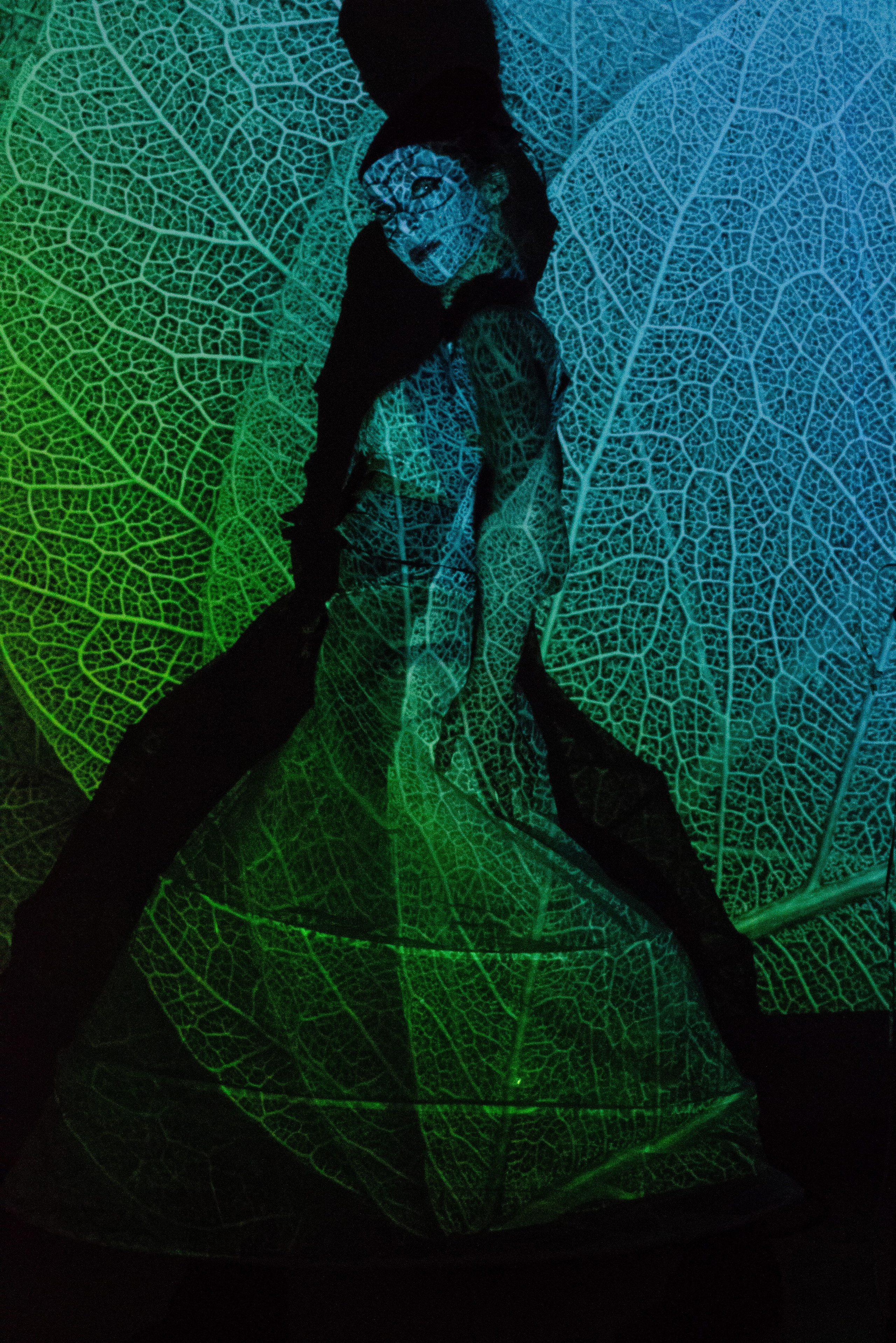 LUMINOUS SCORE. Yulia Yurchevskaya | Art Director & Visual Visionary