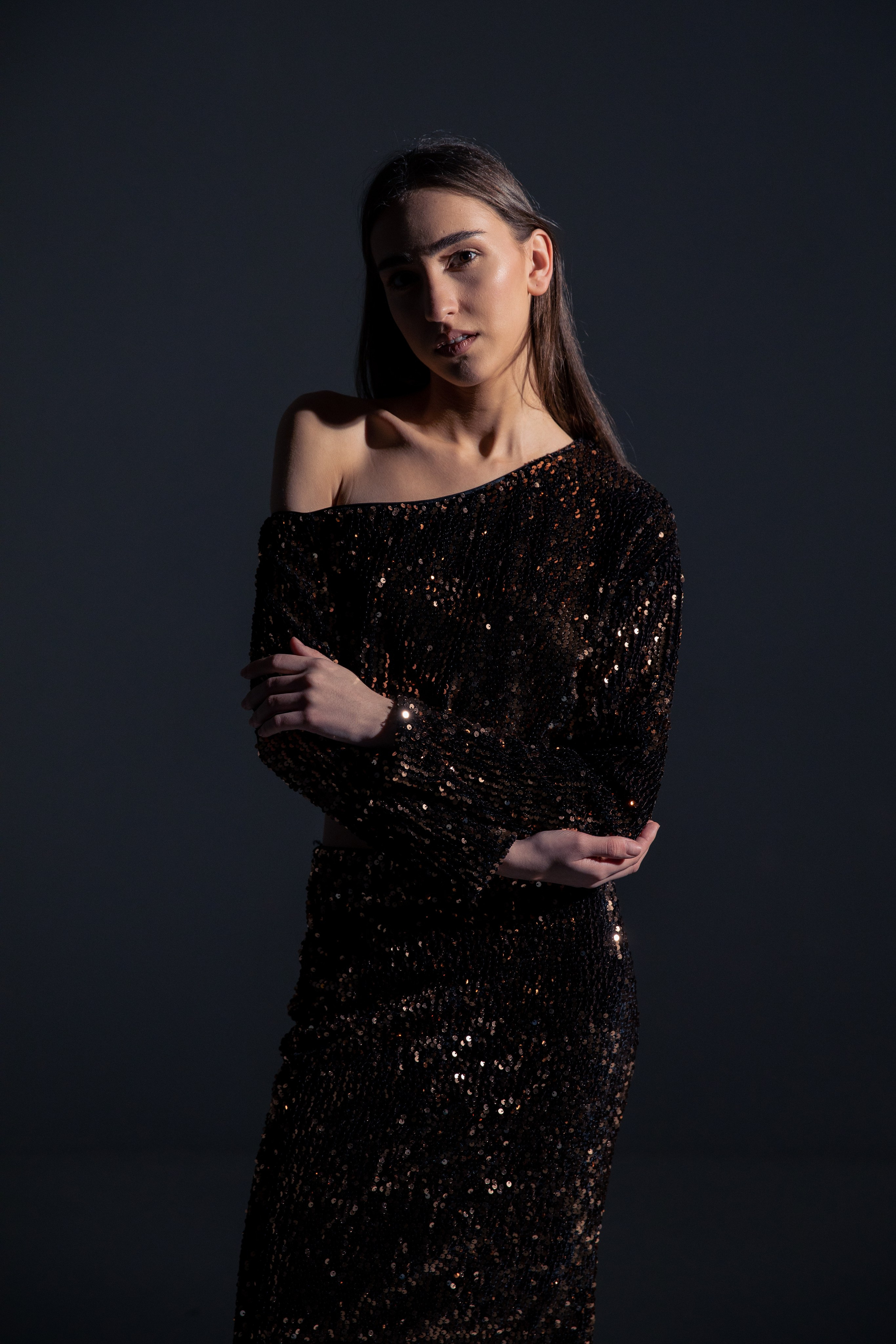 Арина. Жесткий свет. Фотограф в Санкт-Петербурге Алена Сертакова