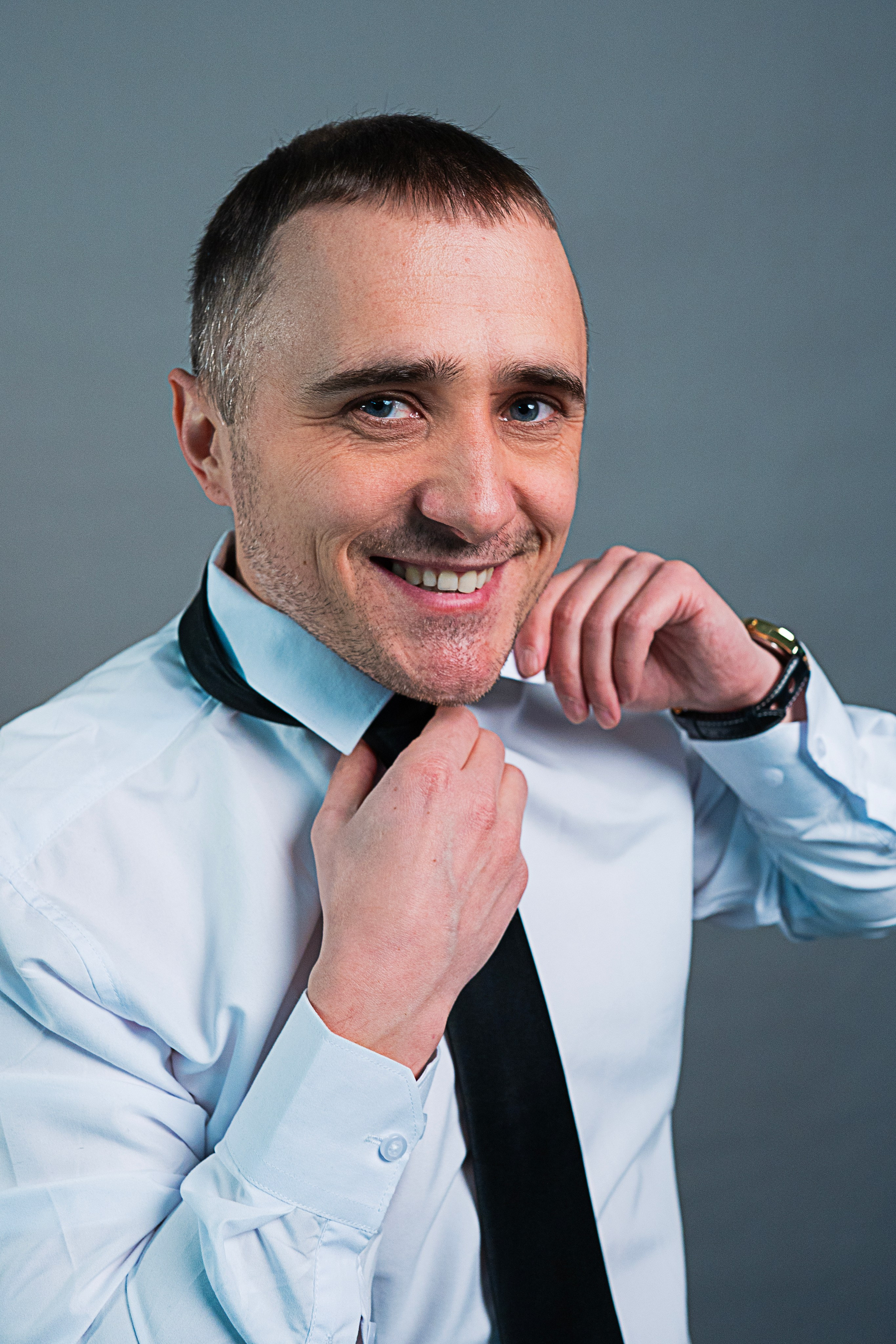 Контакты. Актер театра и кино Дмитрий Калистратов, Шоумен, Режиссер