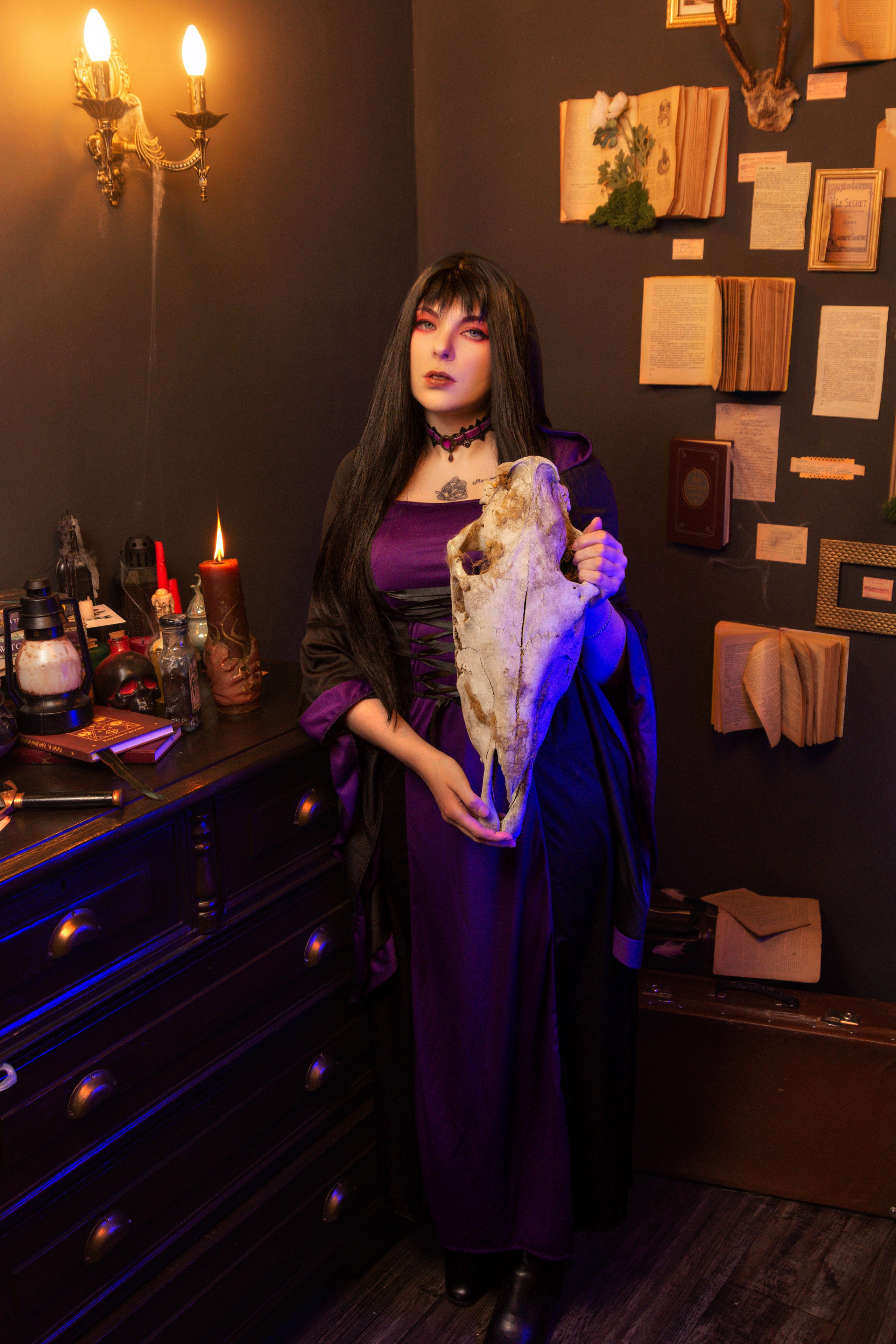 Готические образы. Интерьерная фотостудия Background в Омске