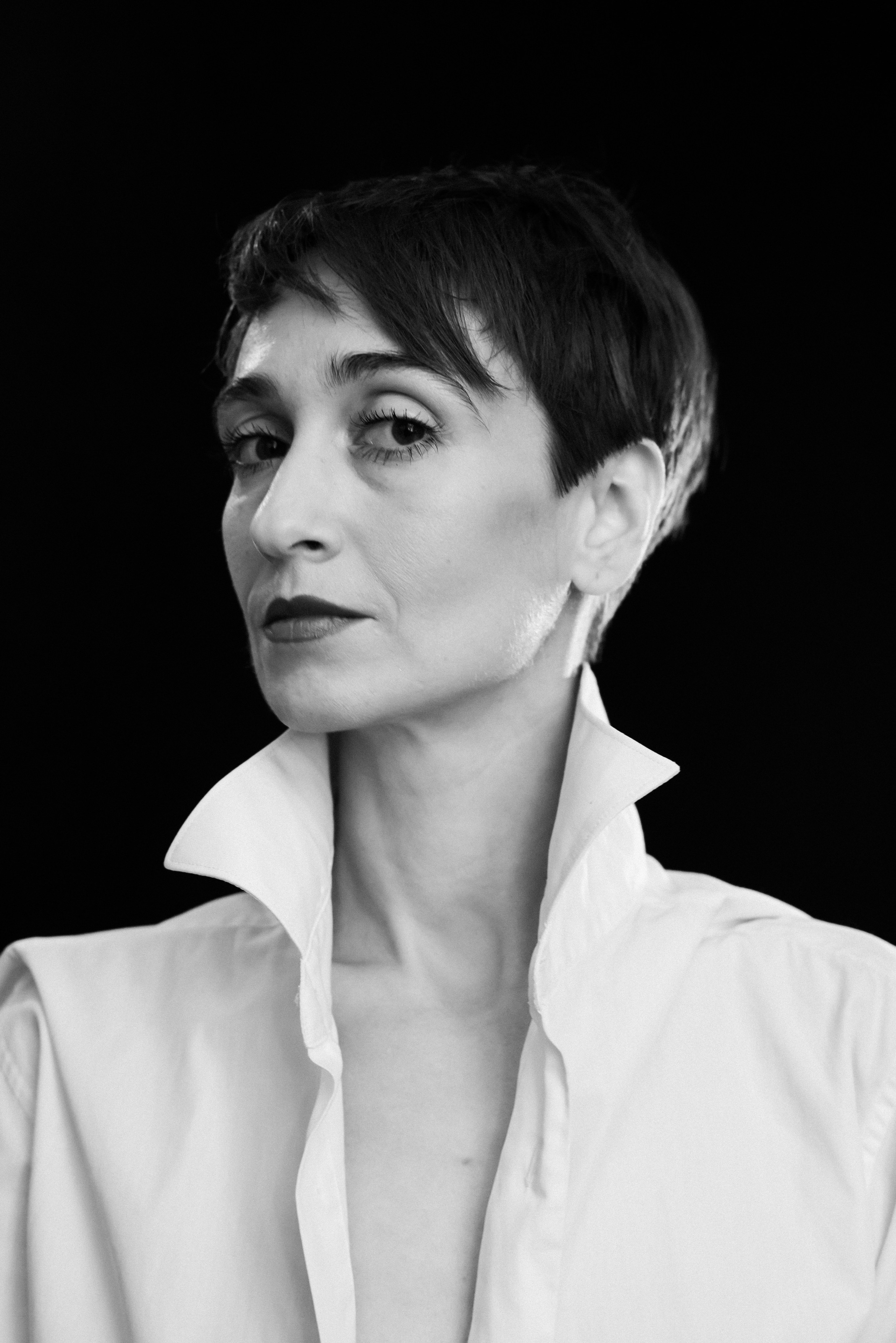 Писатель Наташа Корсак. Фотосъемка и интервью. Фотограф в Тюмени Даша Михнова. Портреты, фотопроекты, фотодни