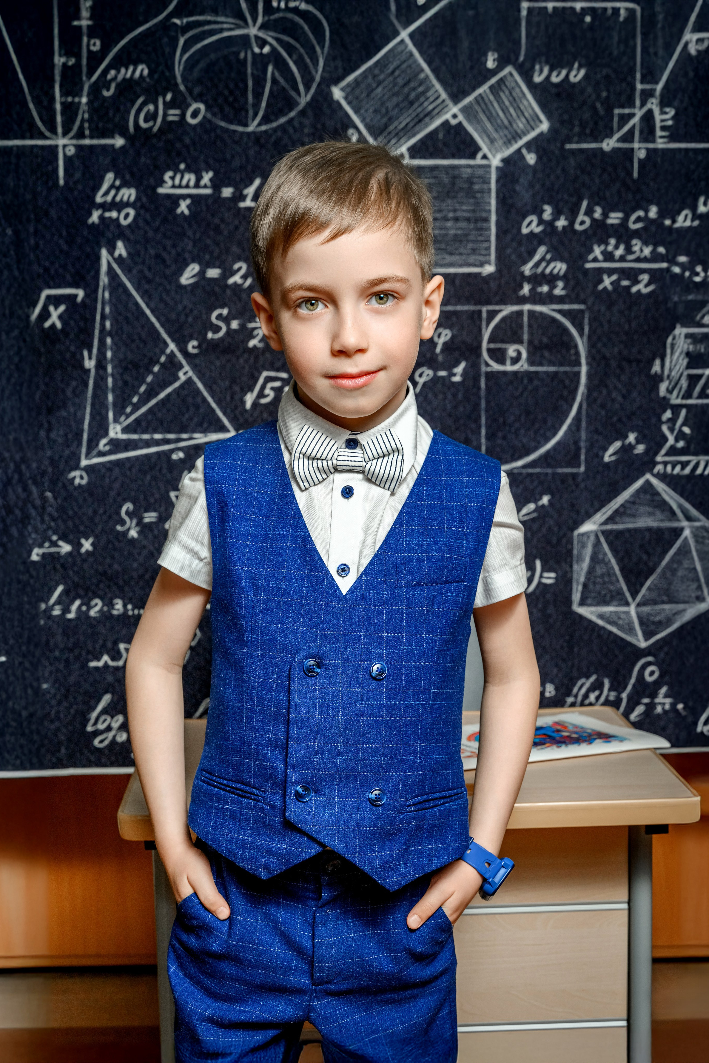 Классические выпускные альбомы. Выпускные альбомы Москва и МО. Школьный и семейный фотограф