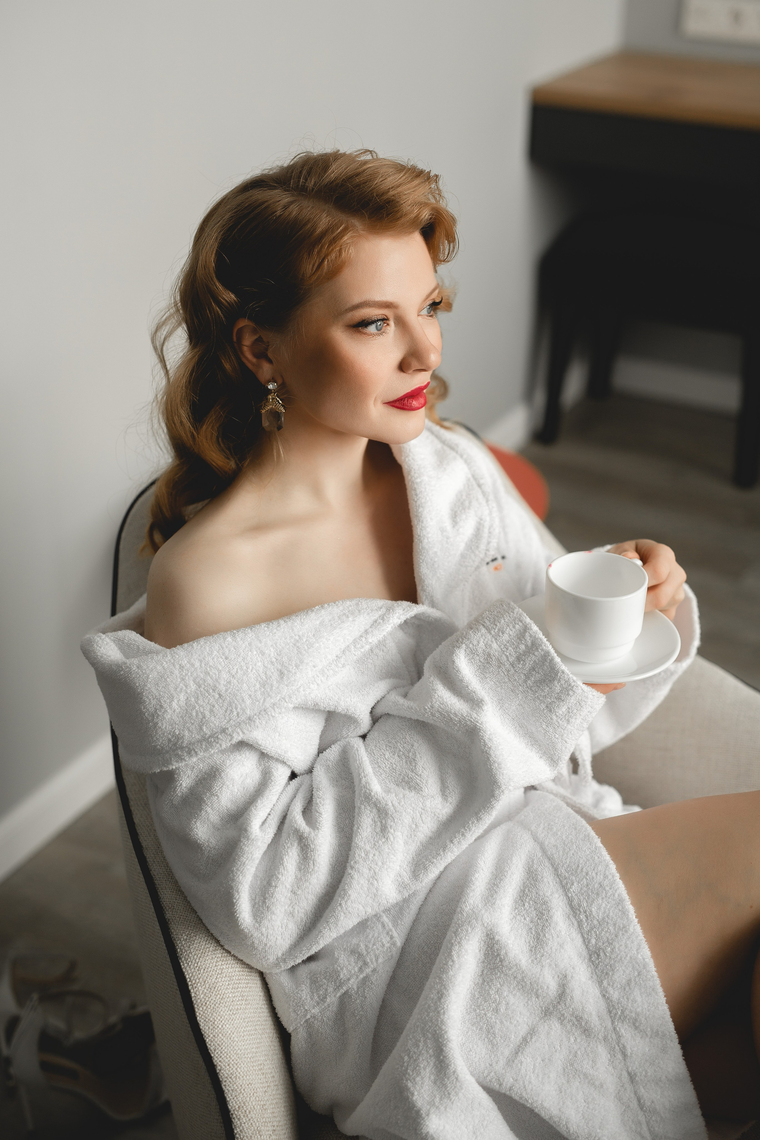 Почему в гостинице проще быть соблазнительной? Отель как соавтор вашей чувственности. Женский фотограф Сахалин, Самойлова Надин