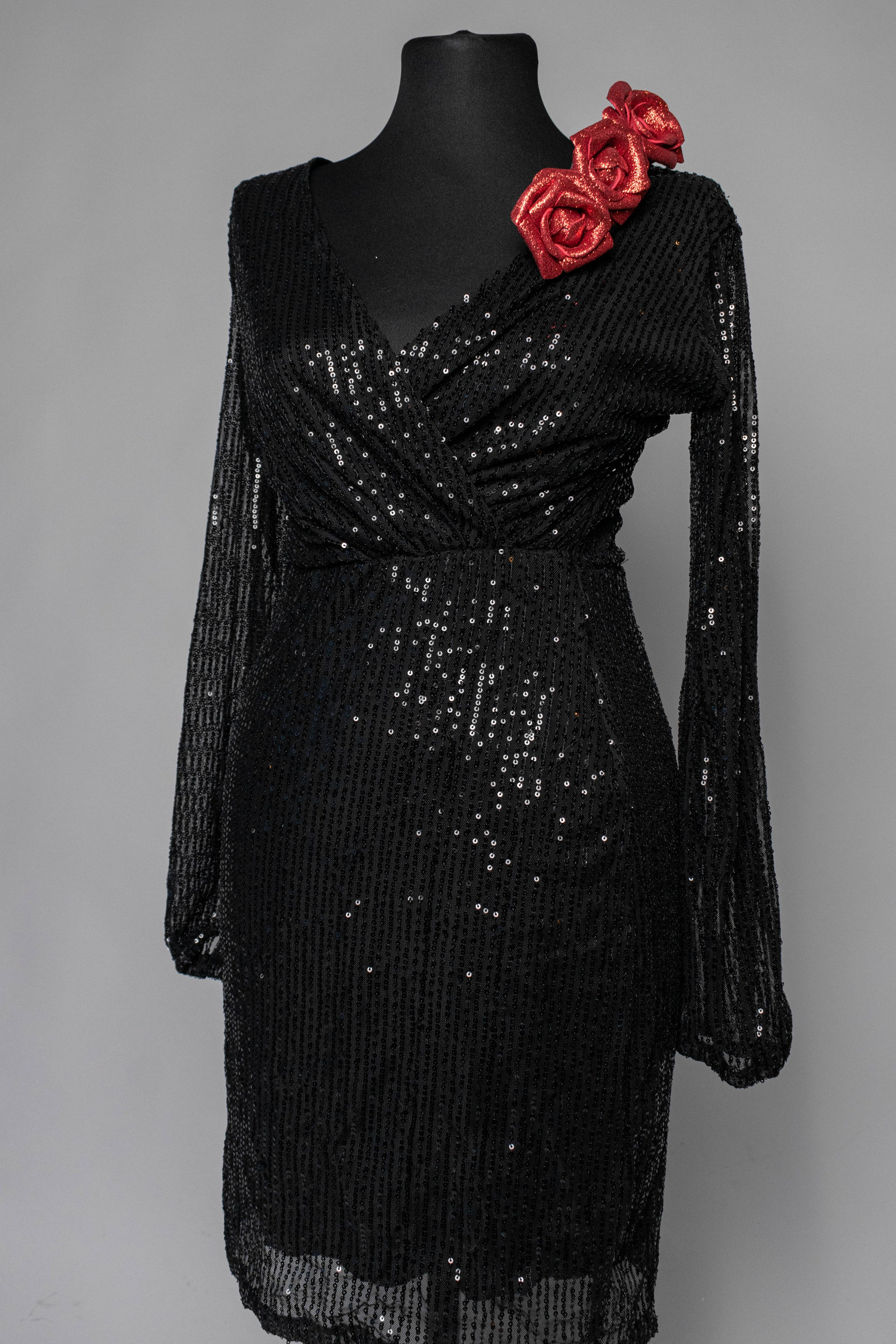 Новогодний период. Интерьерная фотостудия Background в Омске