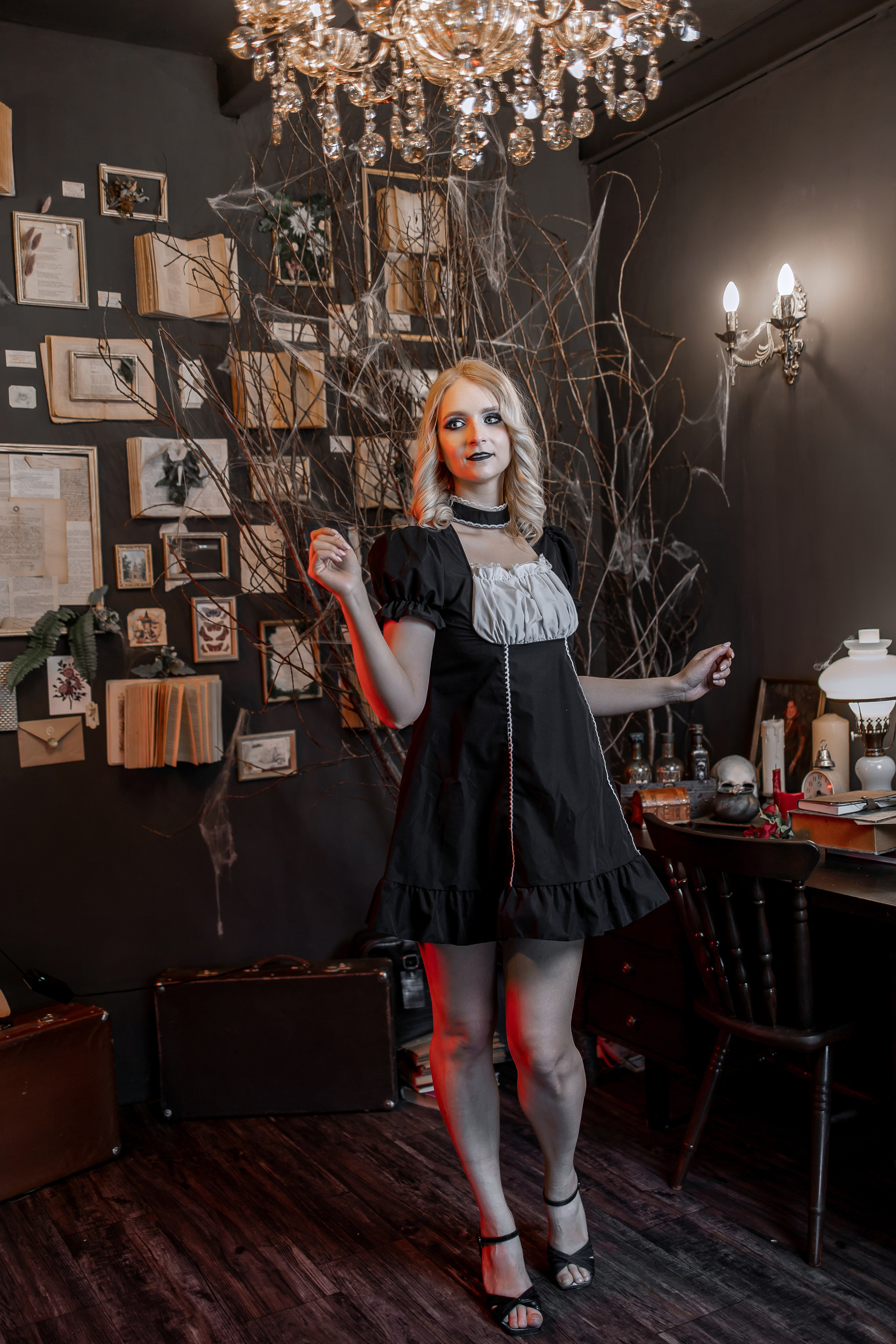 Готические образы. Интерьерная фотостудия Background в Омске