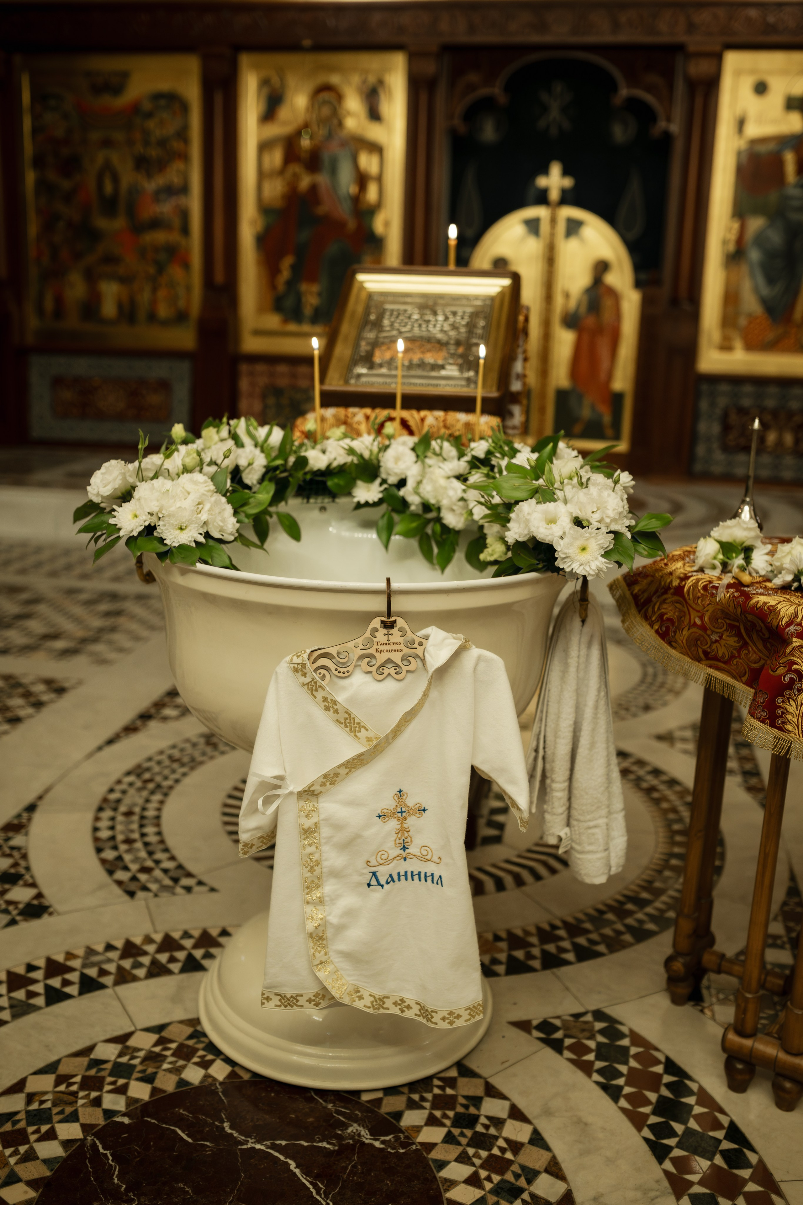 Таинство Крещения. Профессиональный семейный и церковный фотограф в Ростове-на-Дону