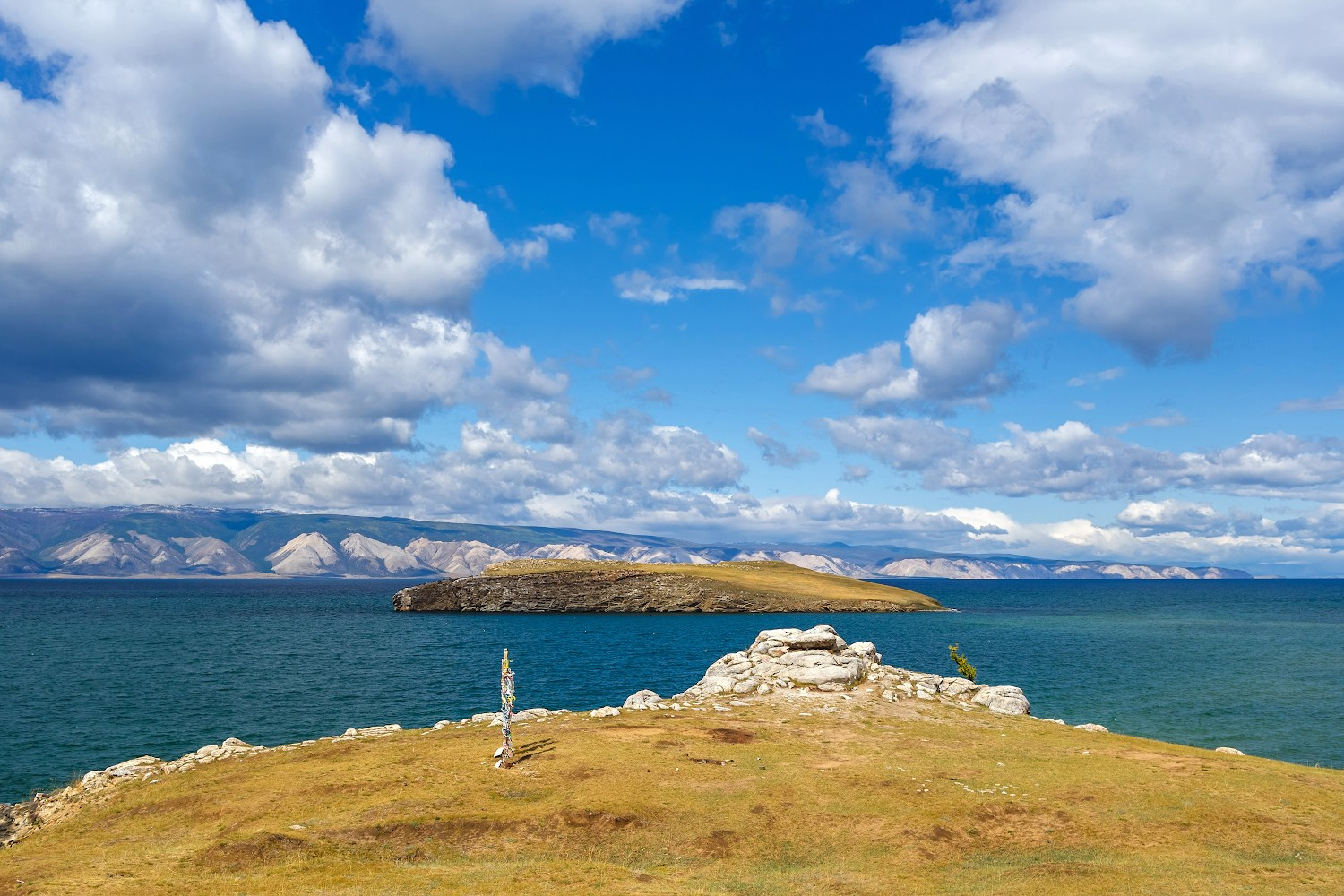 Летний Ольхон. Всё лучшее за 4 дня. Илья Буянов, гид по Байкалу, фотограф — baikalsky.com