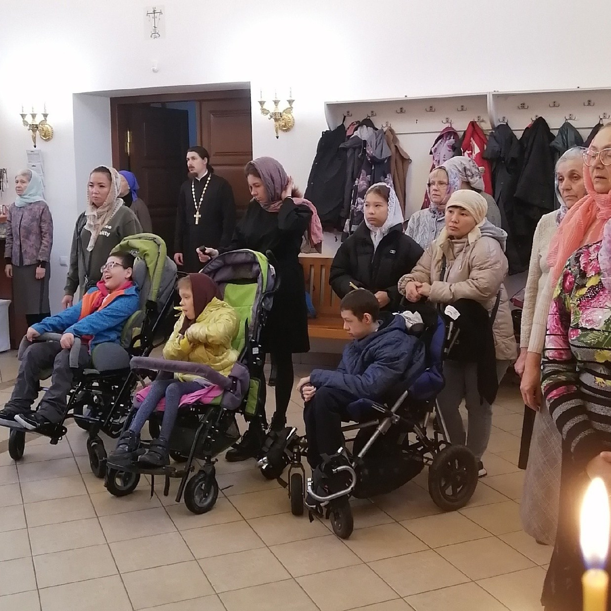 Во Введенском храме совершена Литургия для детей с паллиативными диагнозами. Северное благочиние Саратовской епархии