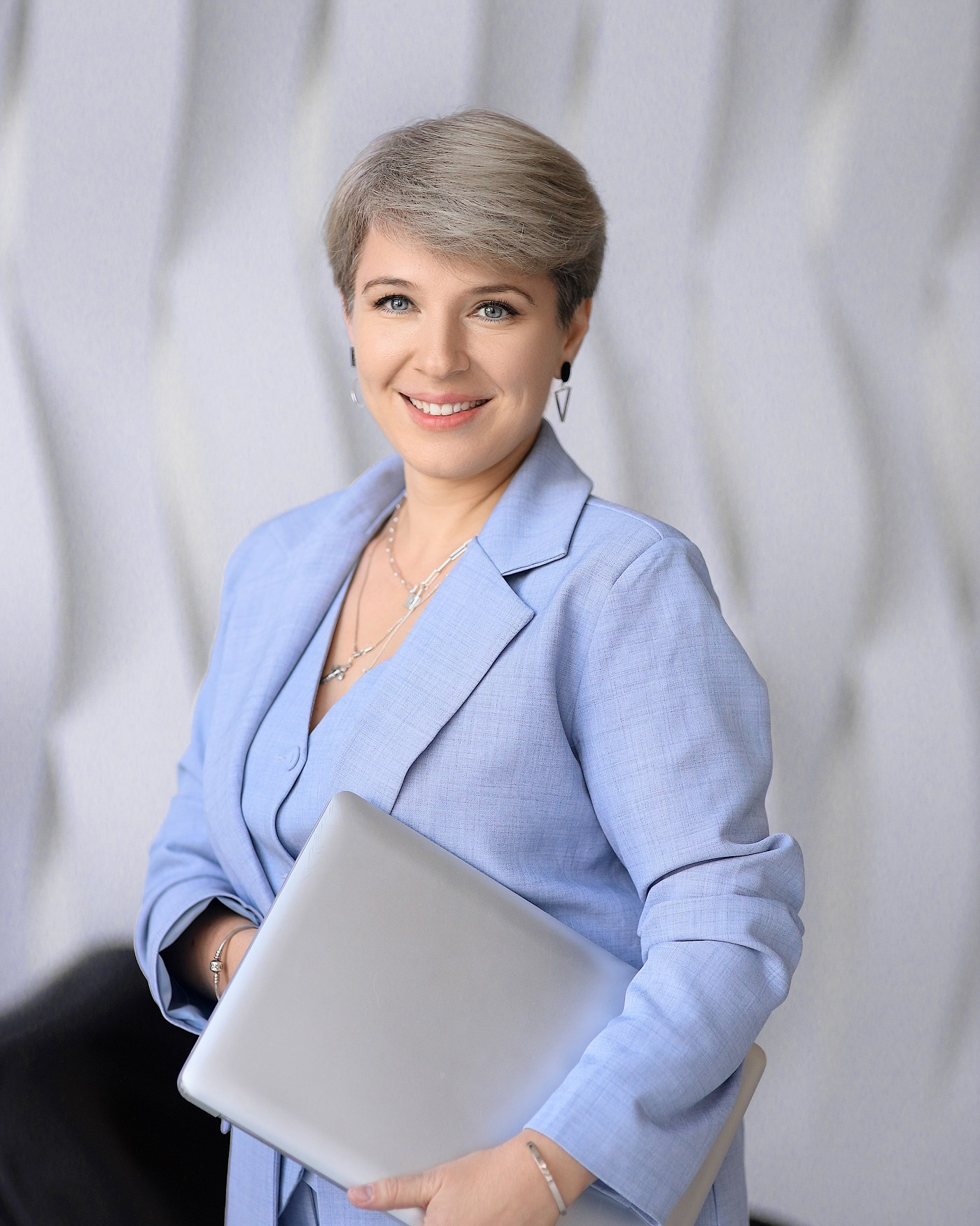 Визуал для бизнеса и личного бренда — съёмки в Москве. Елена Шуваева | Визуальный стратег и маркетолог в Москве