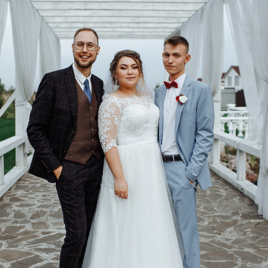 Ведущий мероприятий — Александр Шилов