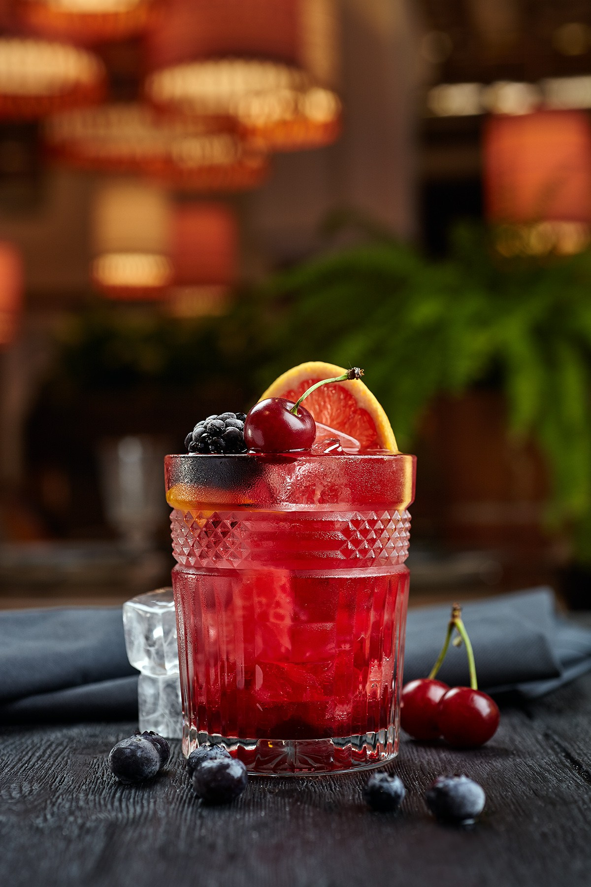 Рекламный и фуд фотограф в Санкт-Петербурге Вадим Константинов