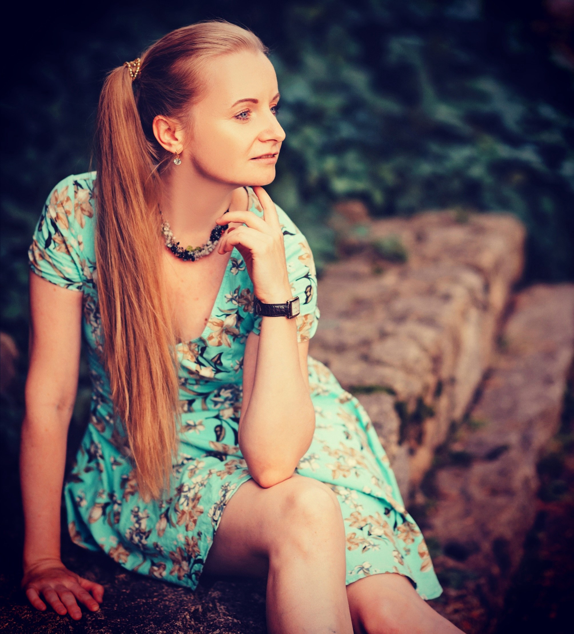 Модель Марина Доглядная. Фотограф Марина Доглядная Челябинск фотосессии с лошадьми, мотоциклами