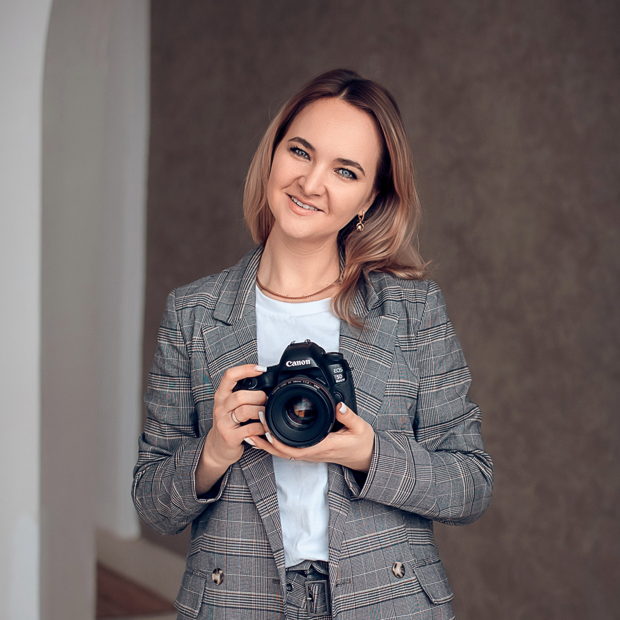 Контакты. Главная