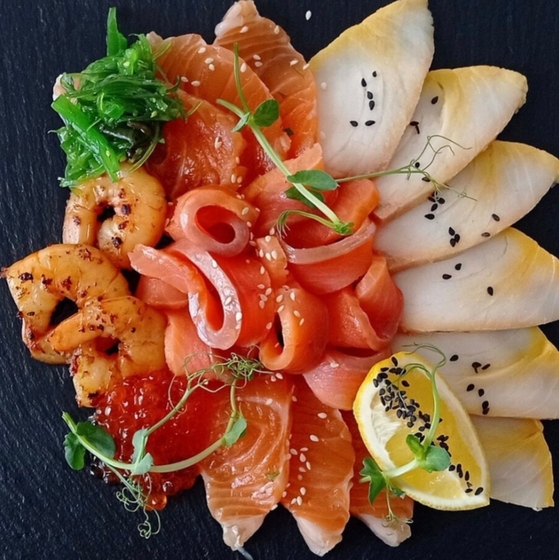 Горячие | холодные закуски. Izmailov loft