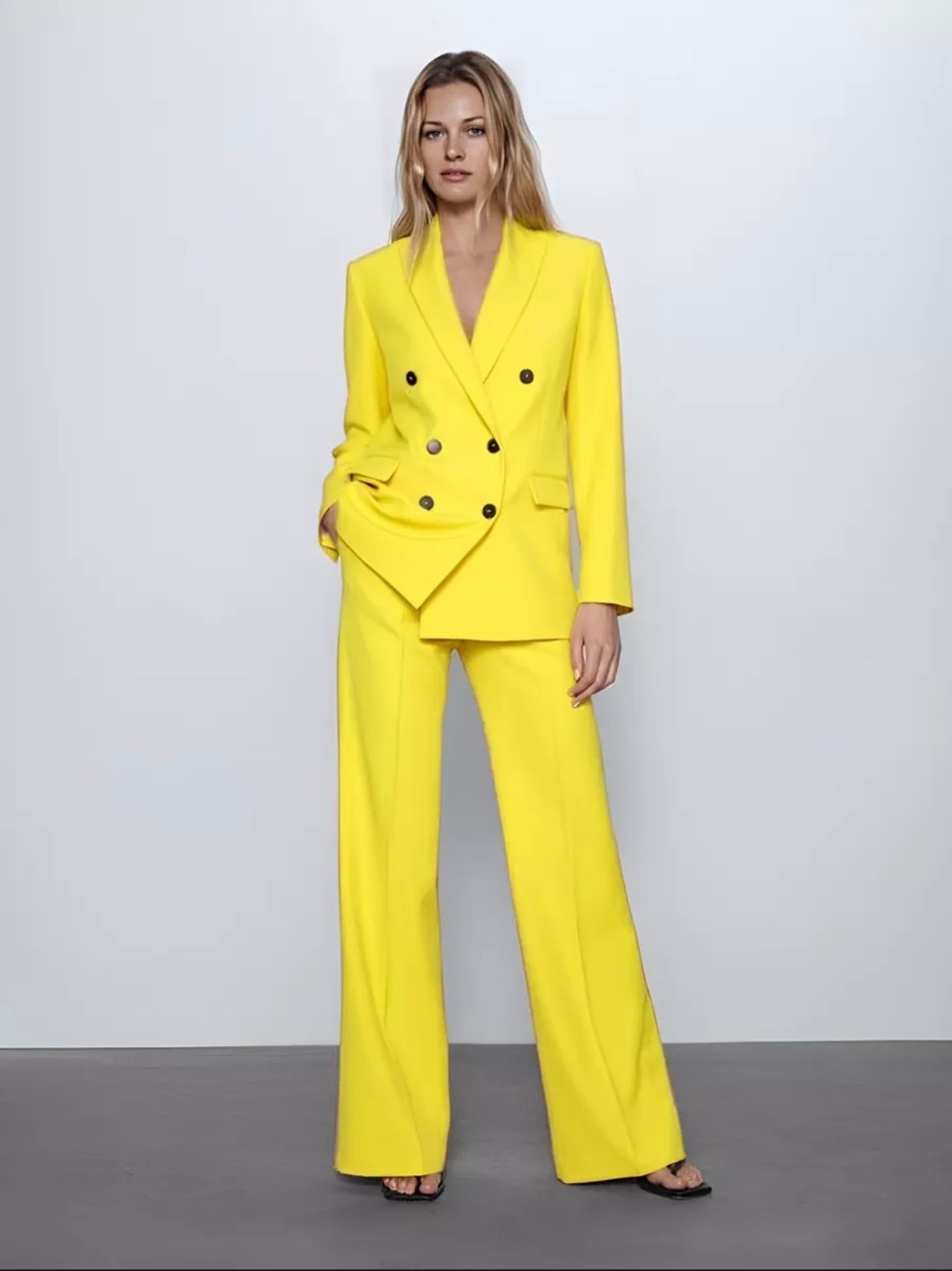 Женская одежда. ФОТОСЕССИИ в Краснодаре Фотограф Надин Ричи