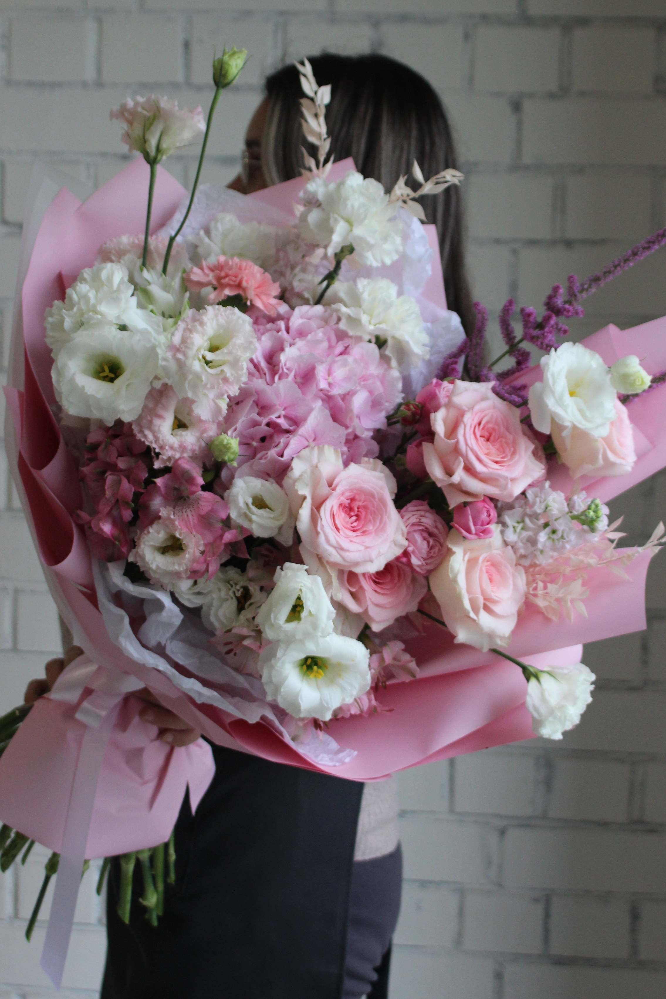 Букетные коллекции. Арт Букет- цветочный дом в Челябинске и Ревде